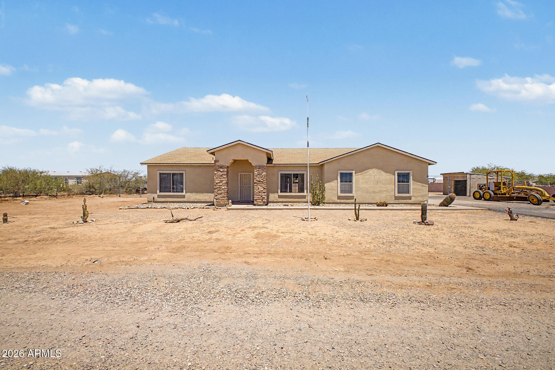 Prairie Hawk Ln, San Tan Valley, AZ 85143