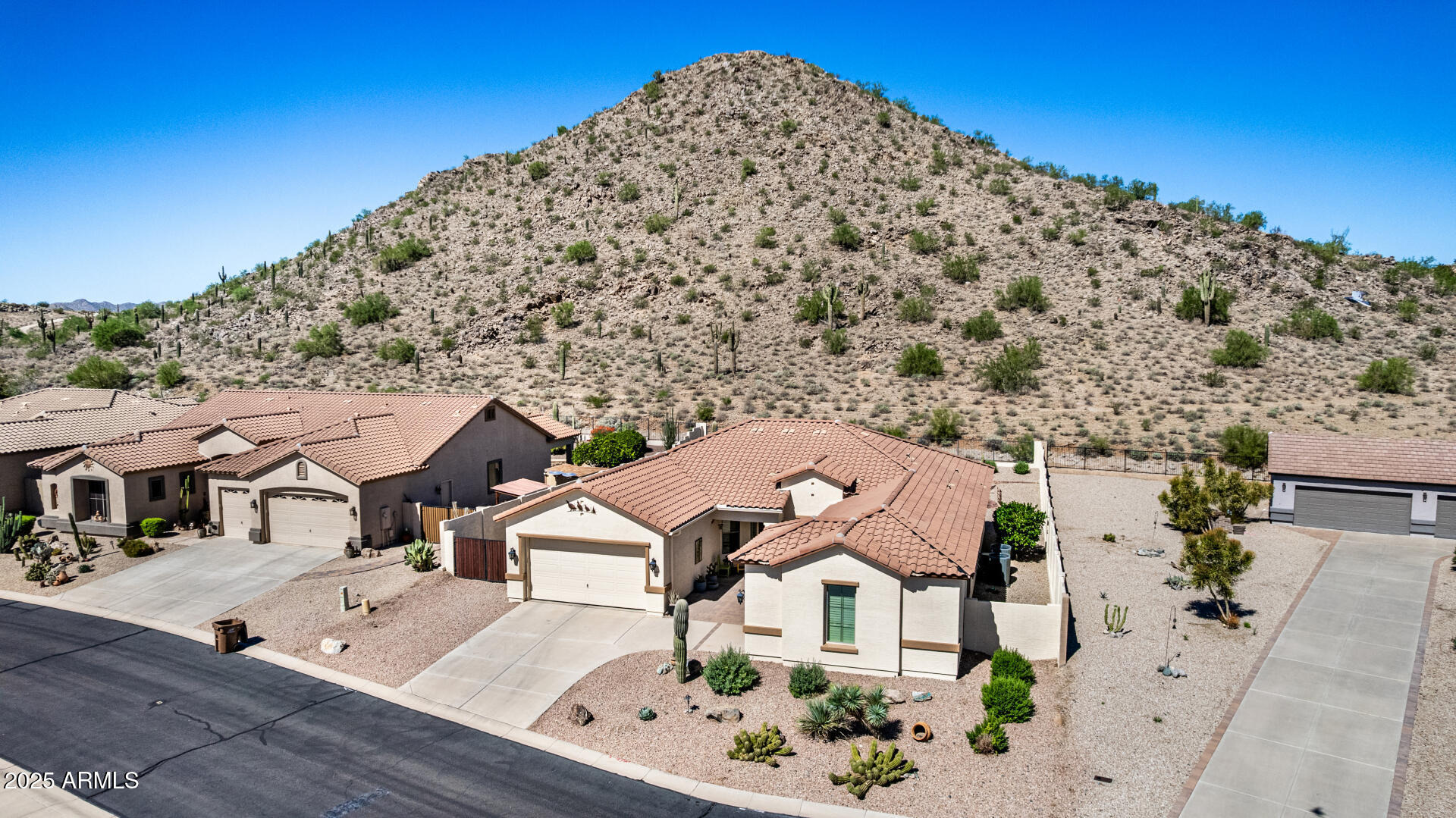 Sonza Way, San Tan Valley, AZ 85143