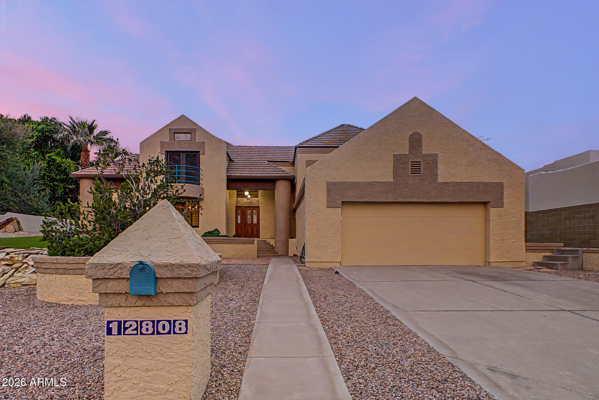 38th St, Phoenix, AZ 85044
