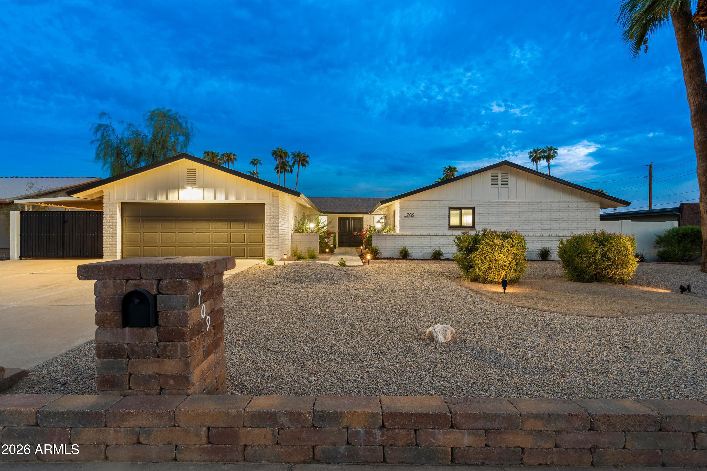 Royal Palm Rd, Phoenix, AZ 85020
