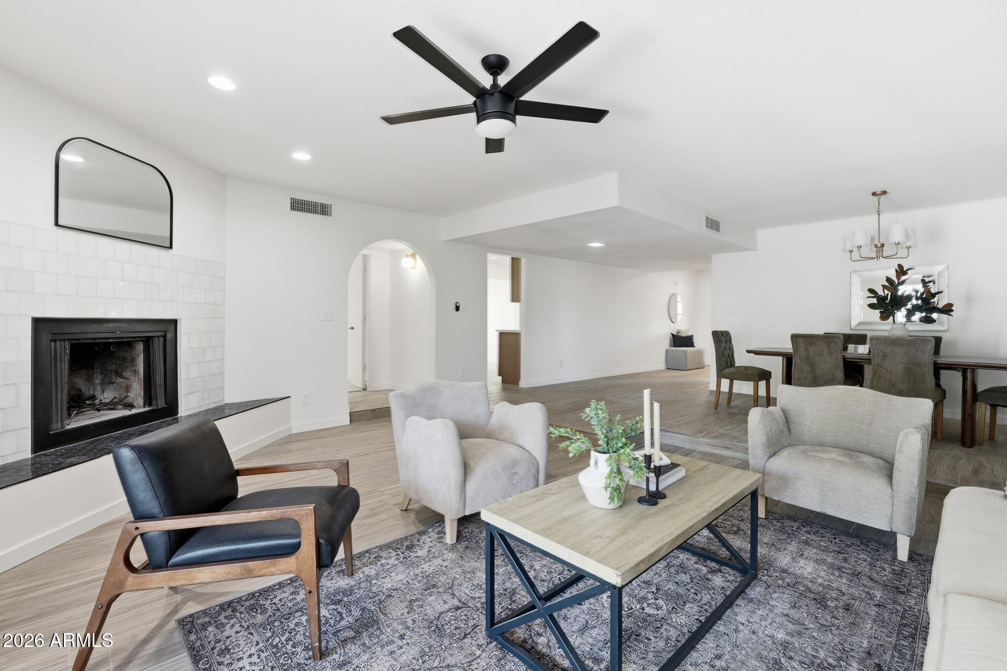 Dahlia Dr, Phoenix, AZ 85032