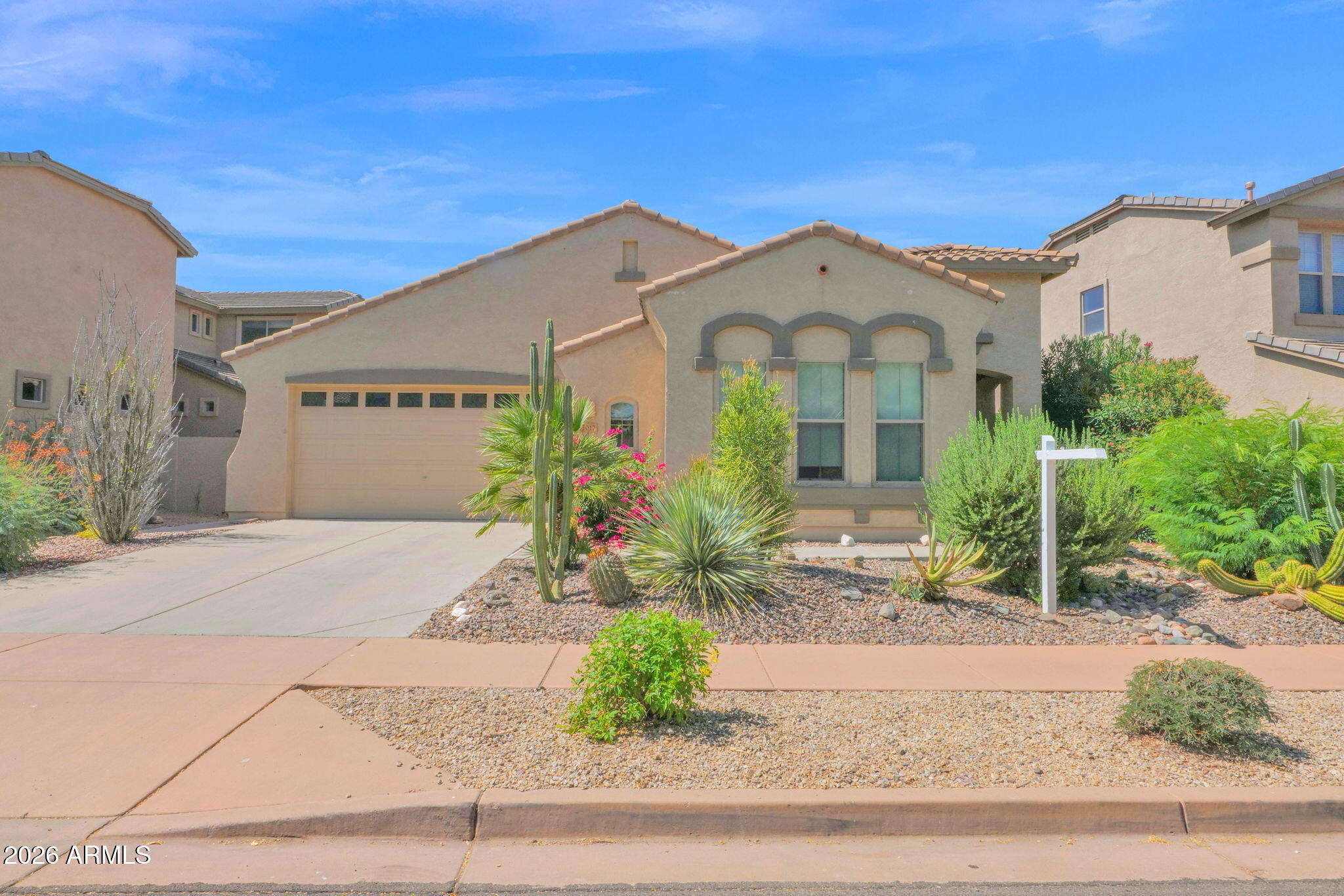 Gran Paradiso Dr, Phoenix, AZ 85086