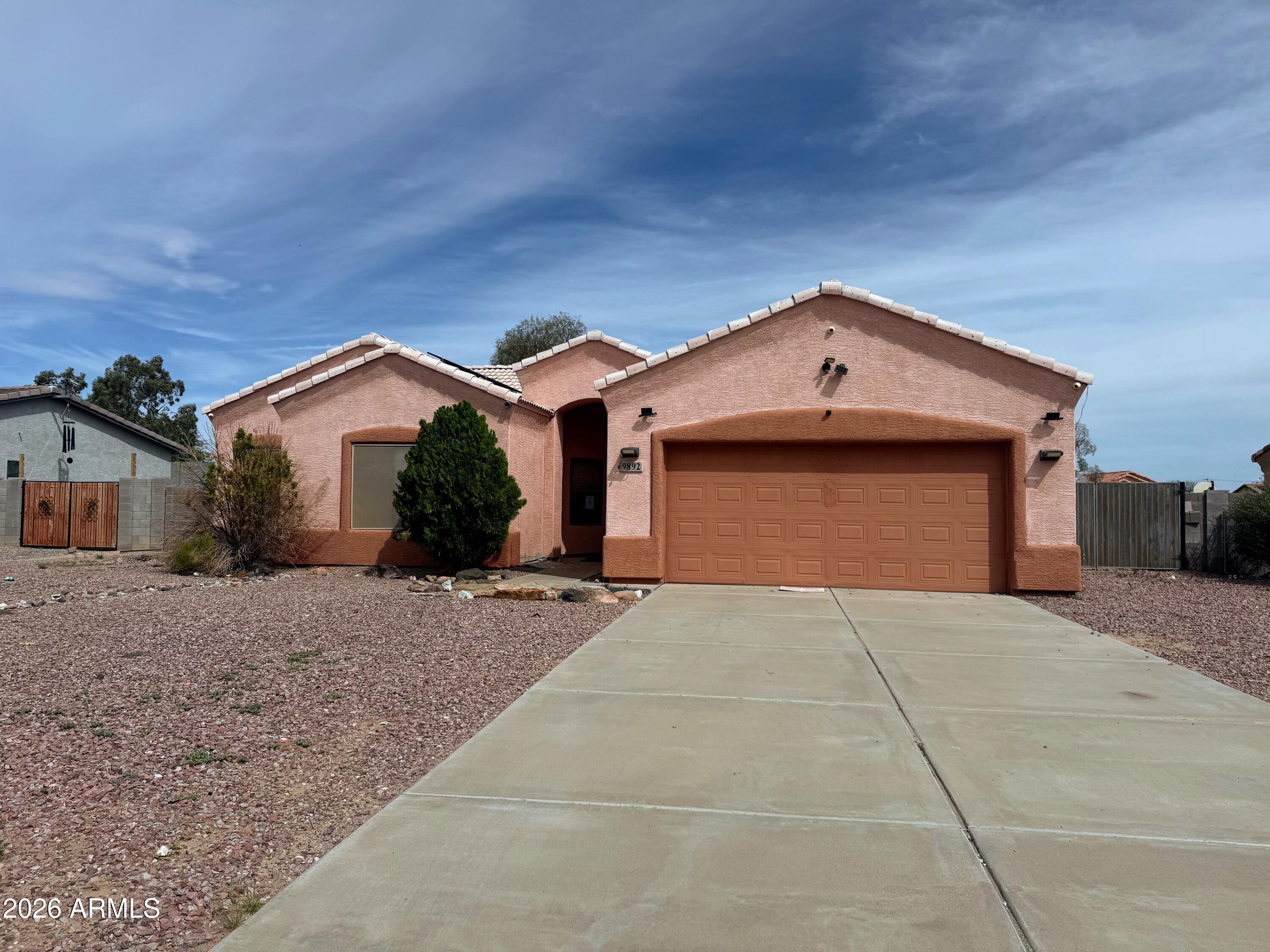 Santa Cruz Blvd, Arizona City, AZ 85123