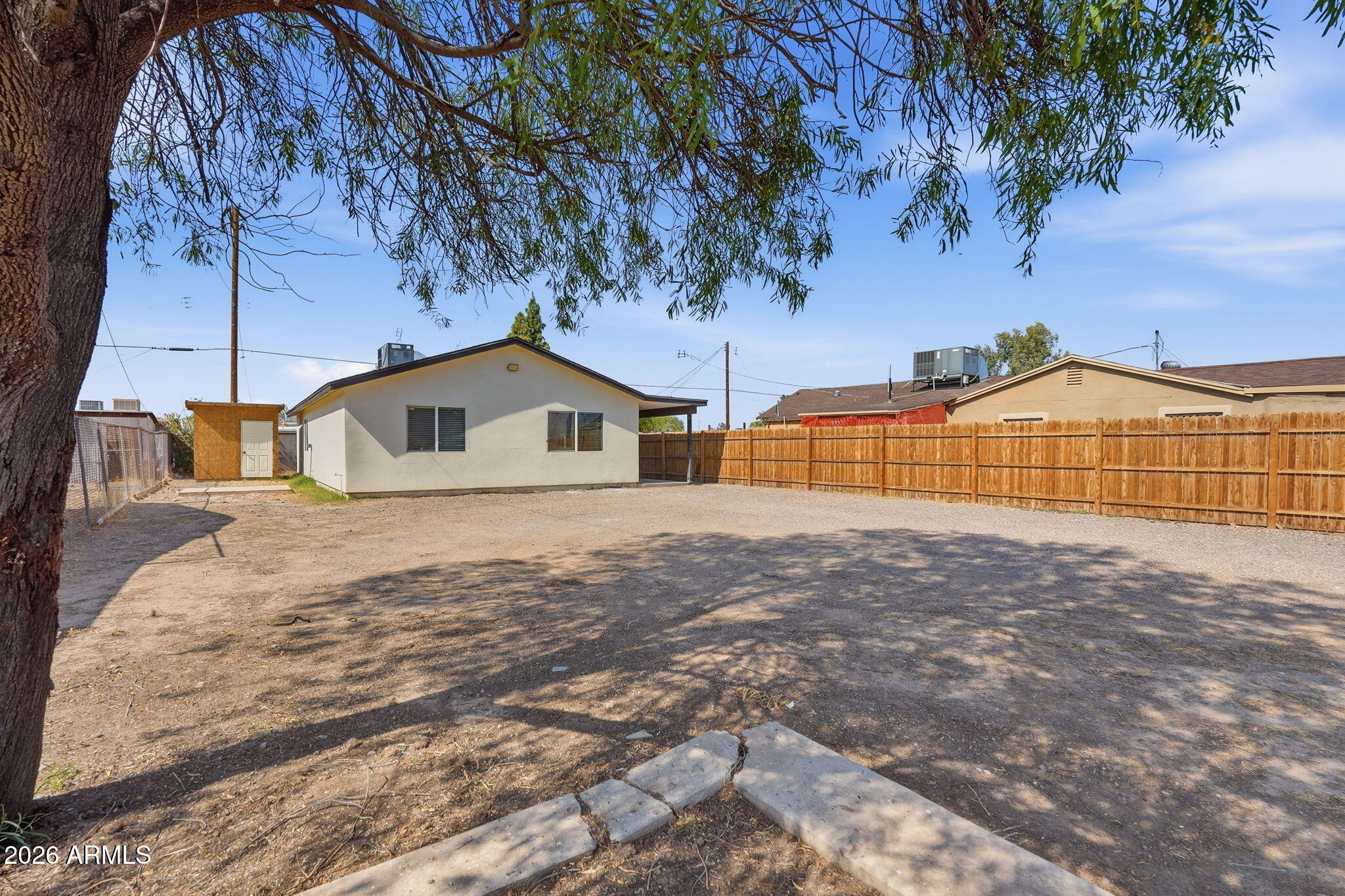 Latham St, Phoenix, AZ 85009