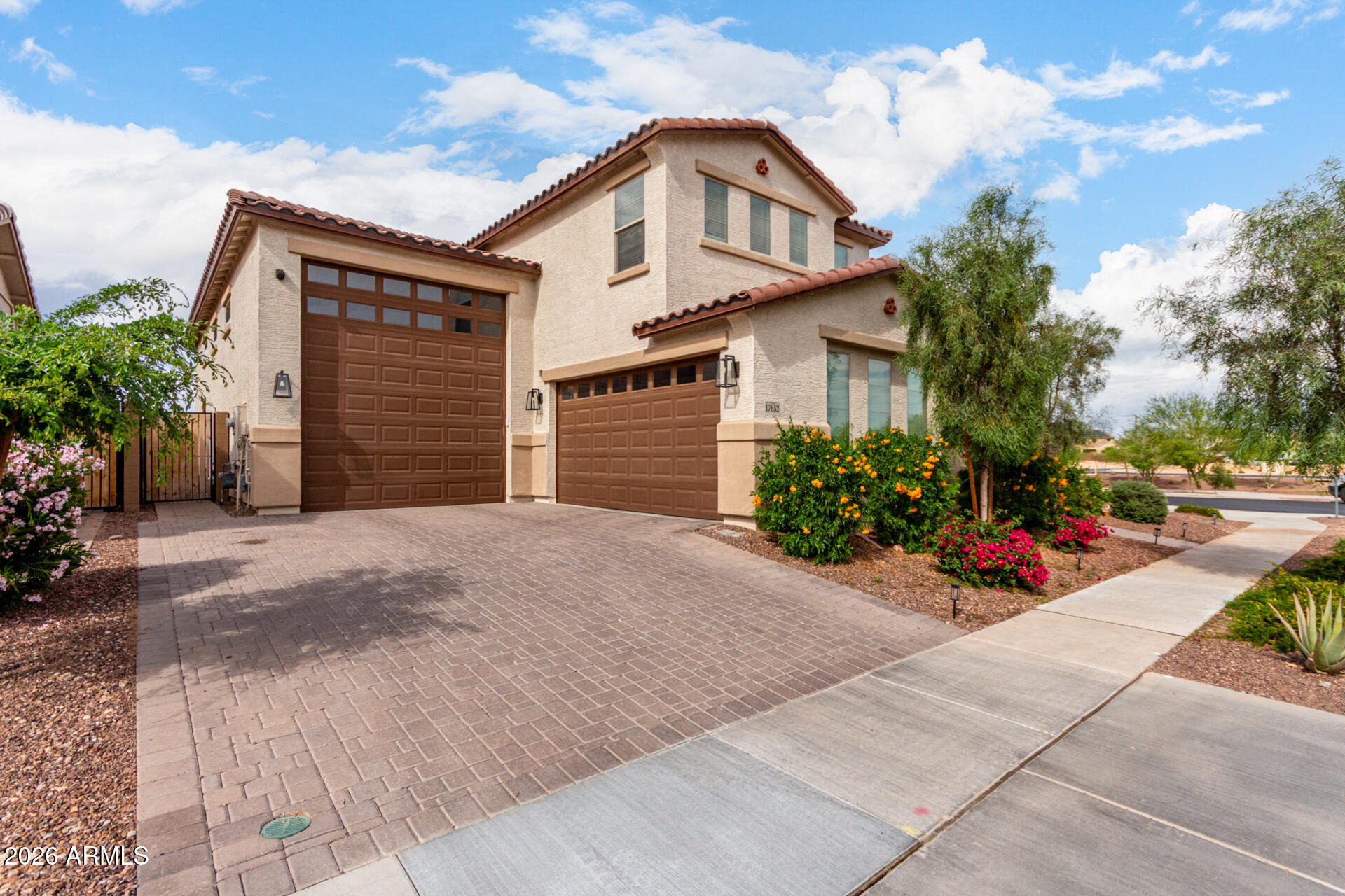 Straight Arrow Ln, Surprise, AZ 85387