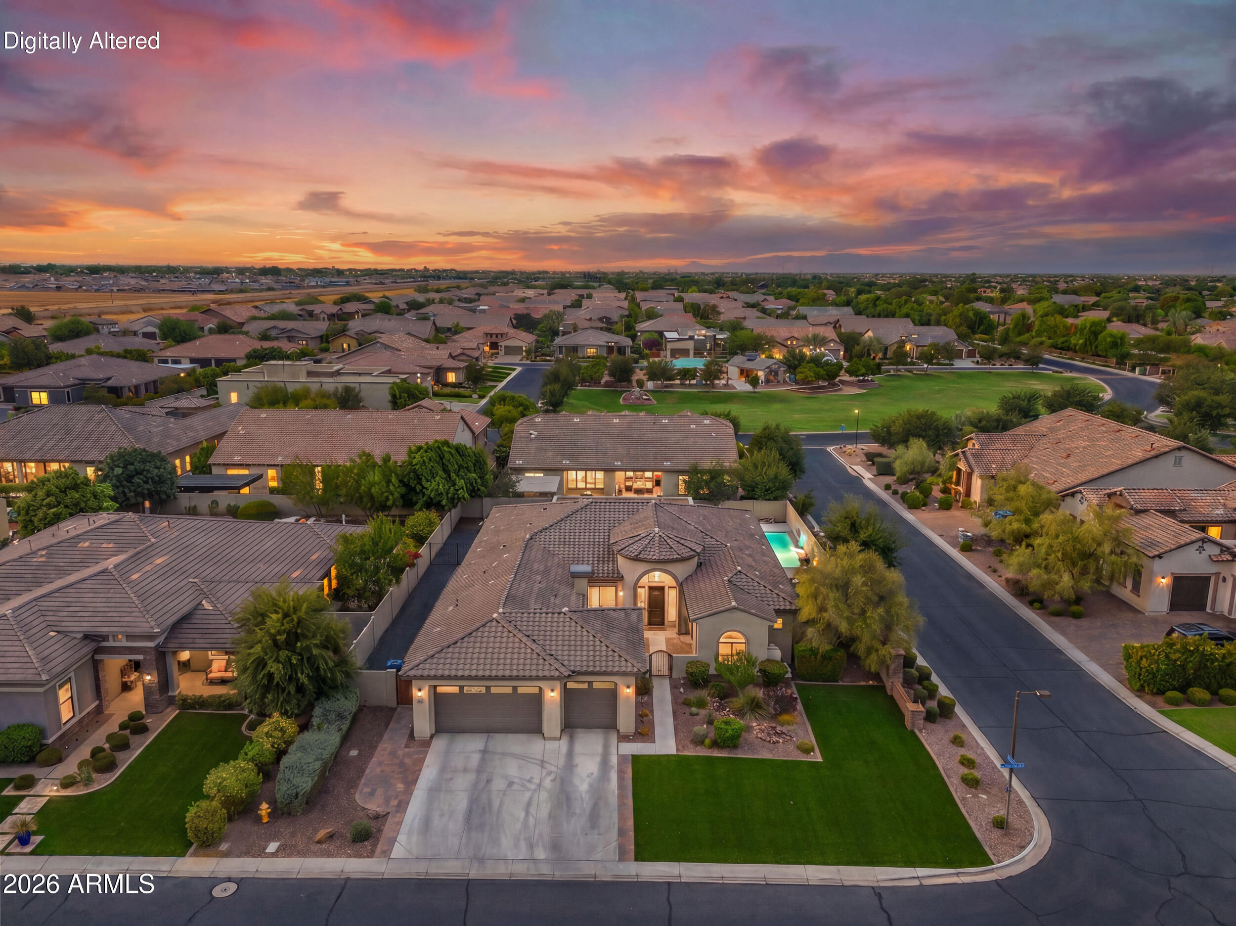 Ravenswood Dr, Gilbert, AZ 85298