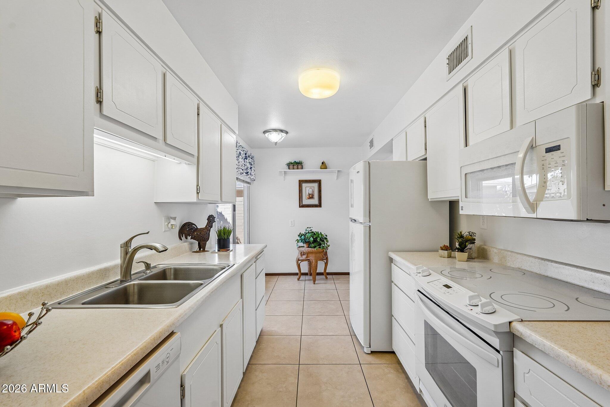 Pinion Ln, Sun City, AZ 85373