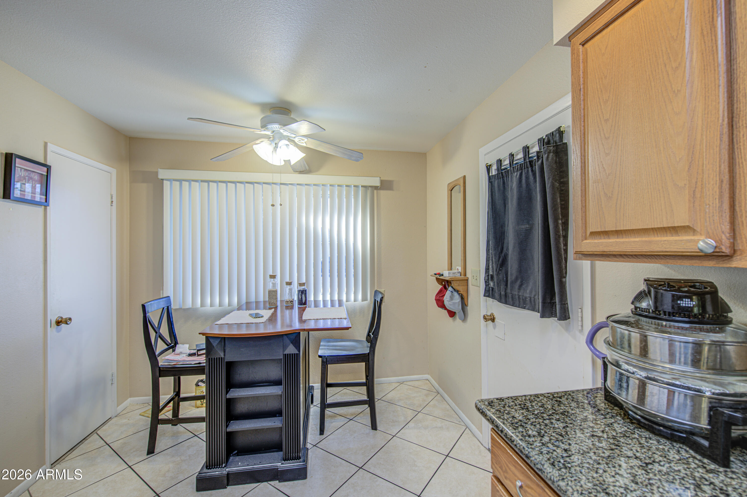 Kingswood Cir, Sun City, AZ 85351