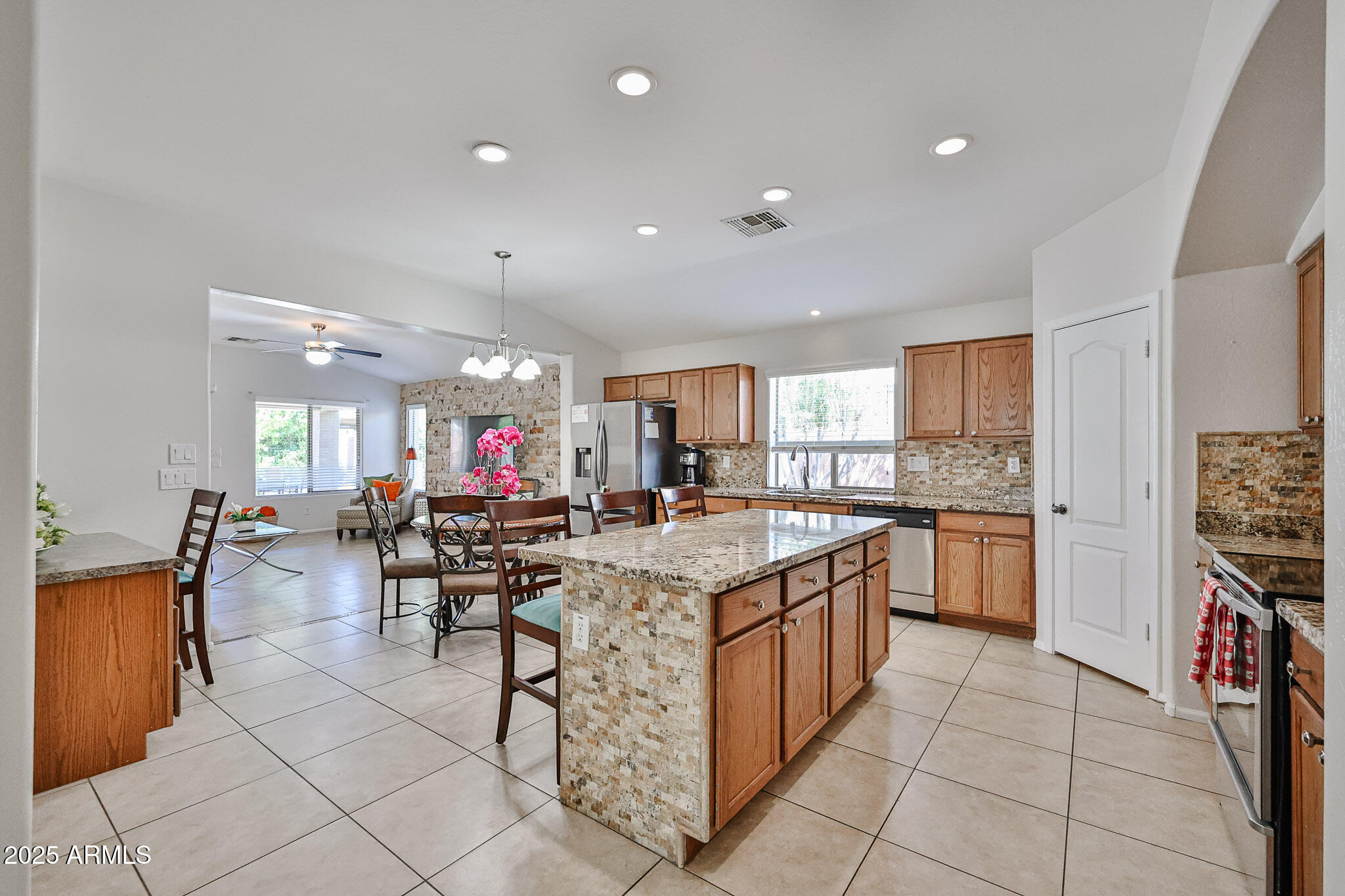 Voltaire St, Surprise, AZ 85388 #1