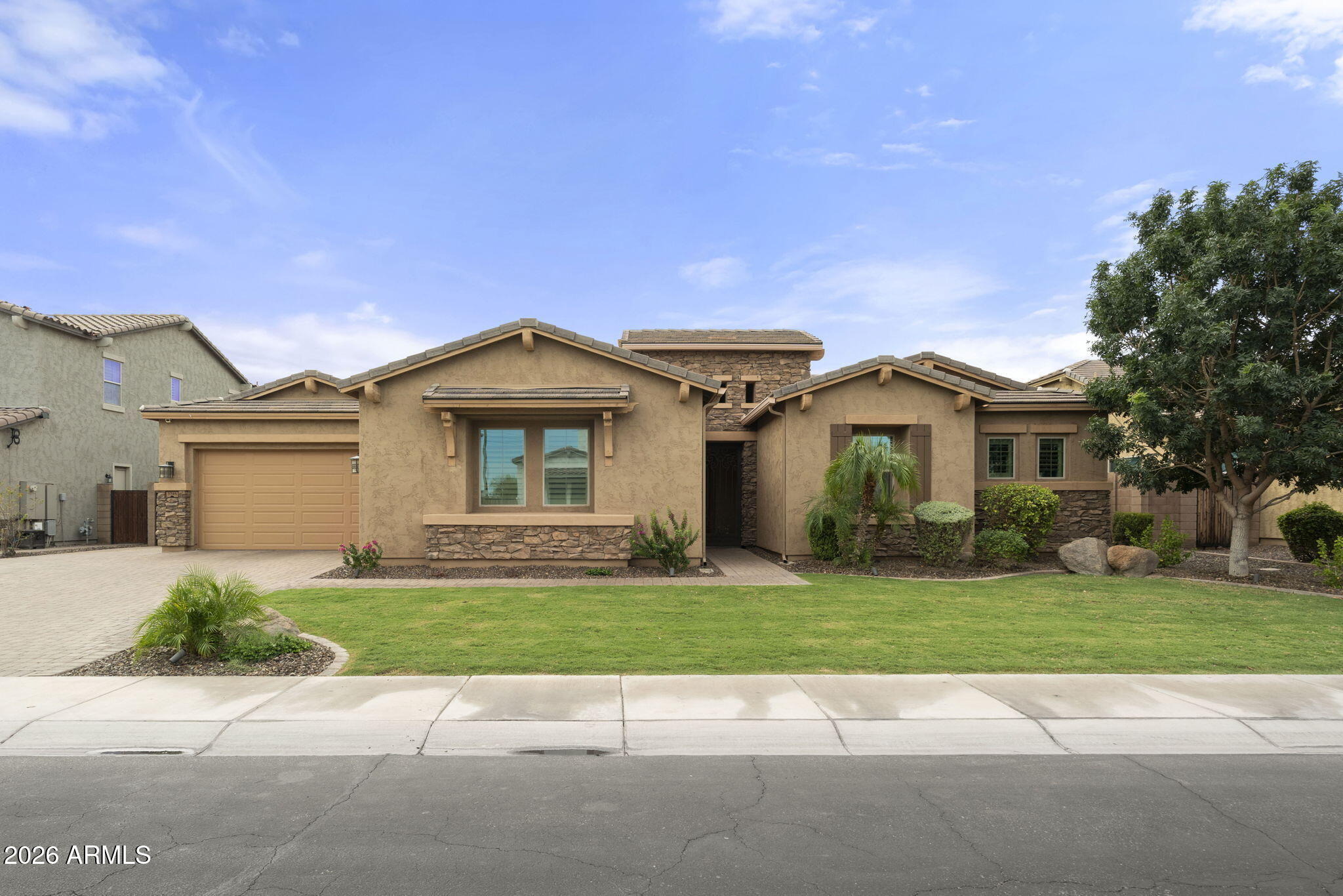 Strawberry Dr, Gilbert, AZ 85298
