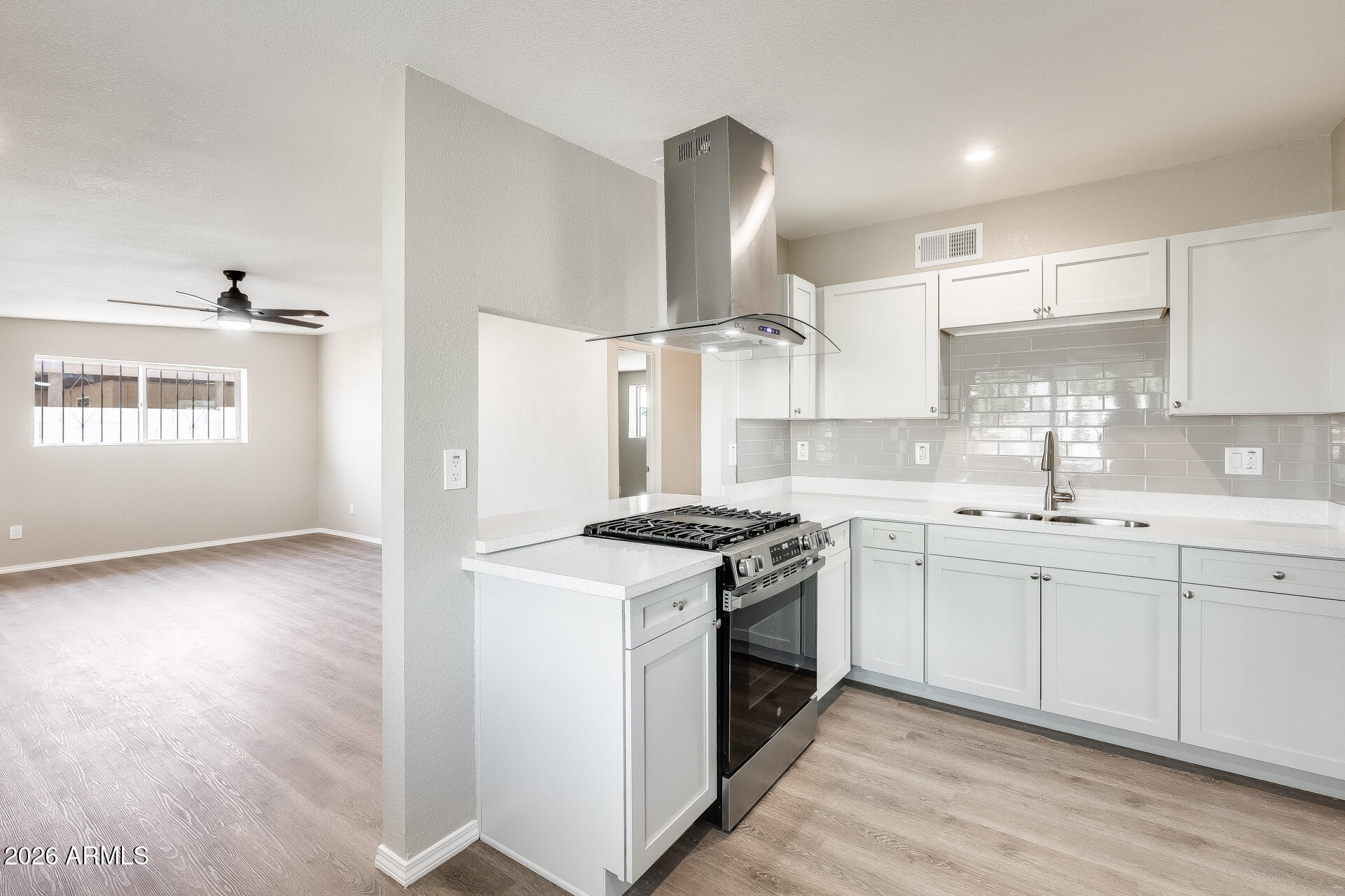 Hazelwood St, Phoenix, AZ 85017 #1