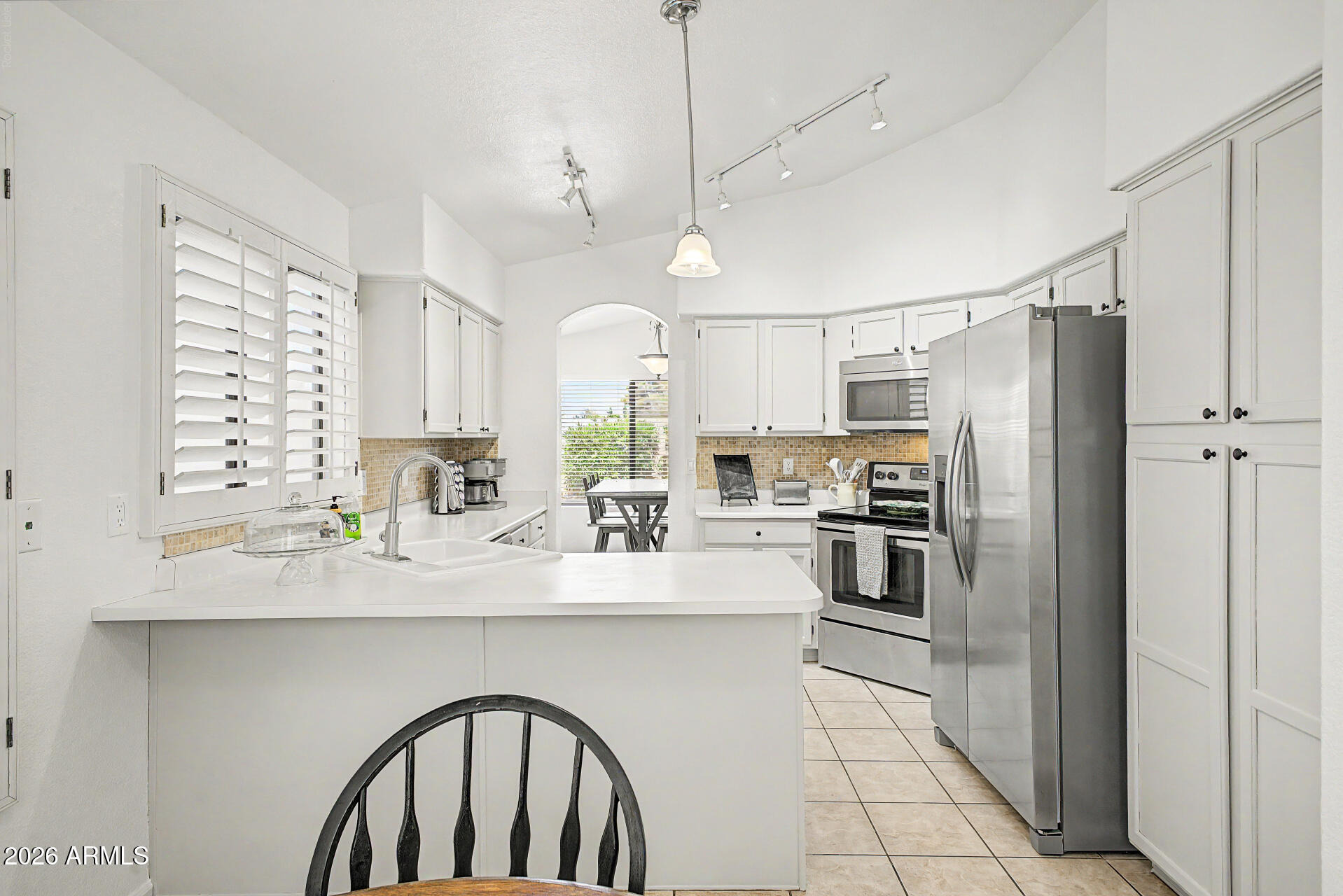 Vaughn Ave, Gilbert, AZ 85234