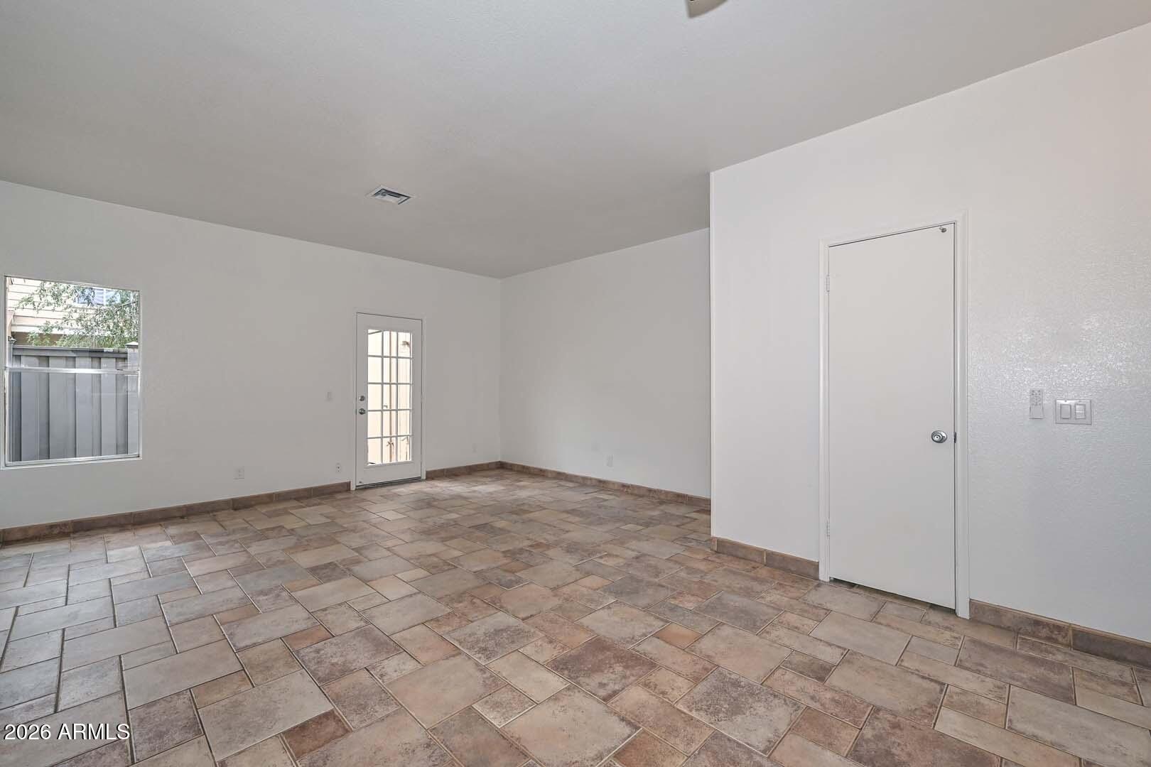 34th Dr, Phoenix, AZ 85027 #1