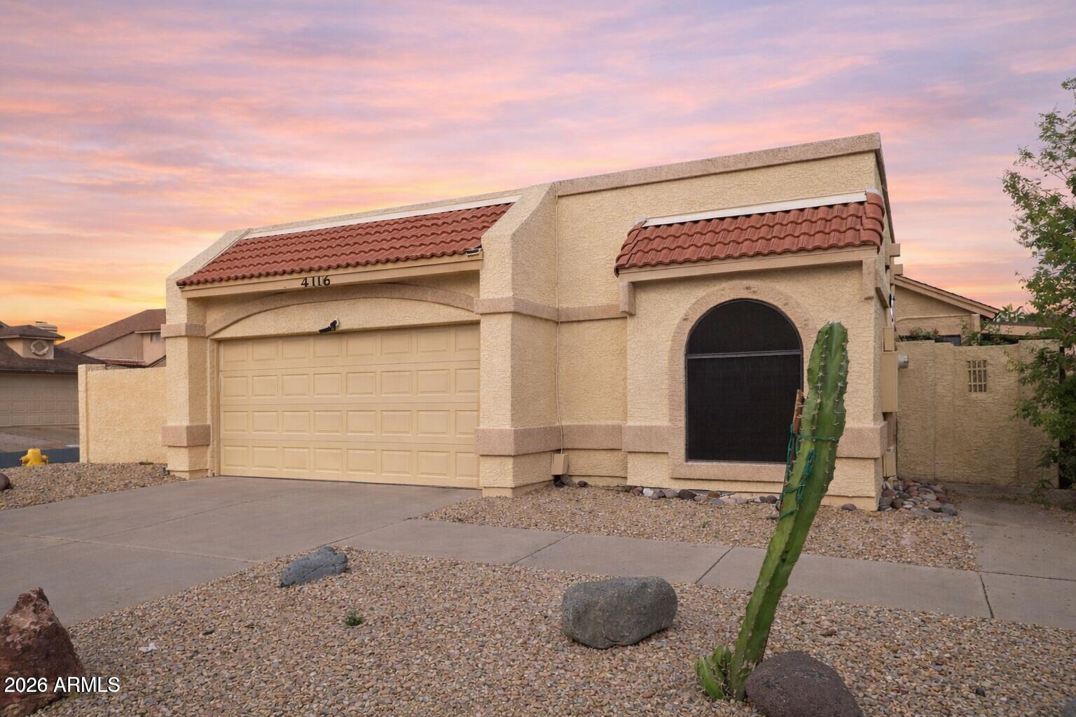 Taro Ln, Phoenix, AZ 85024