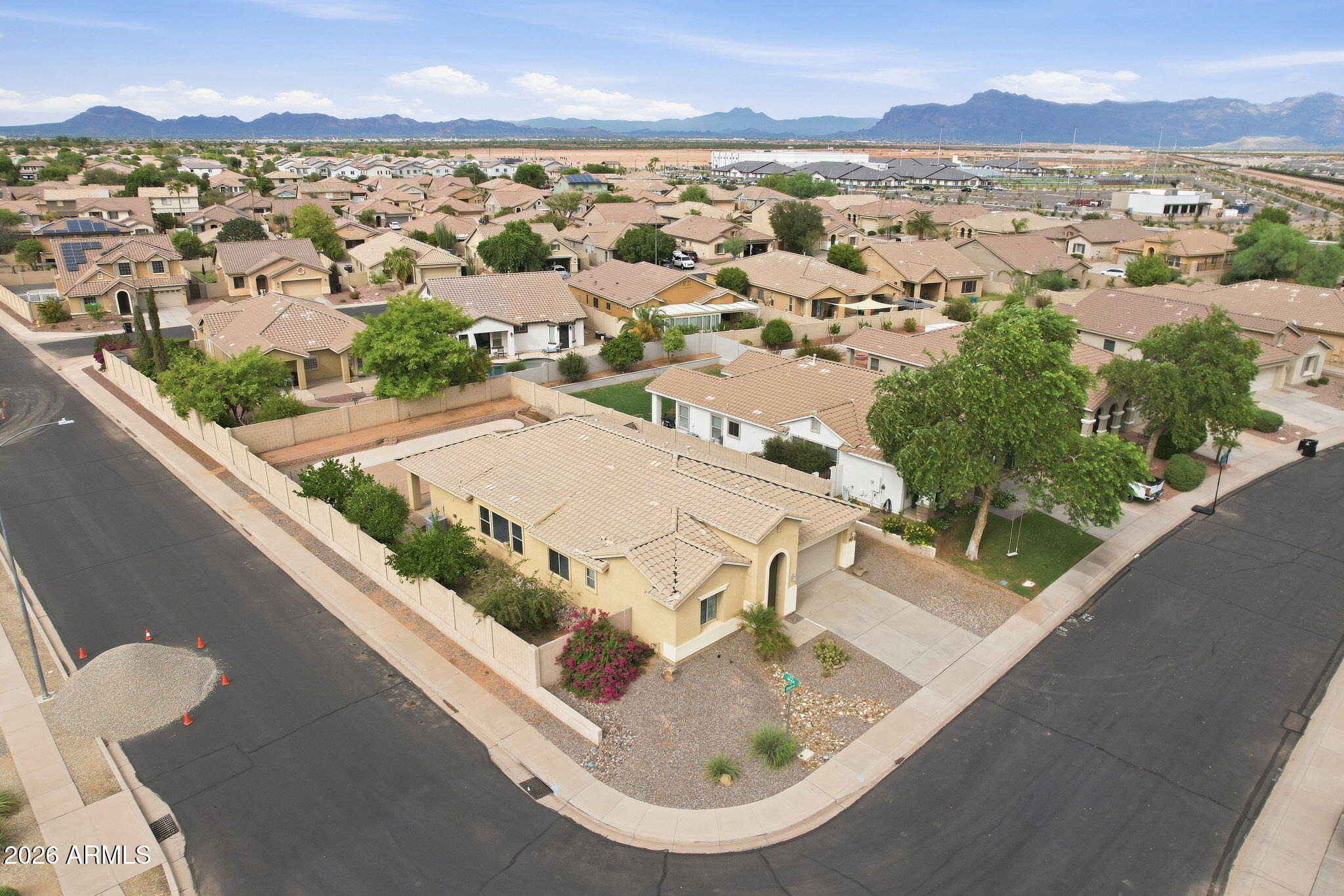 Sonrisa Ave, Mesa, AZ 85212