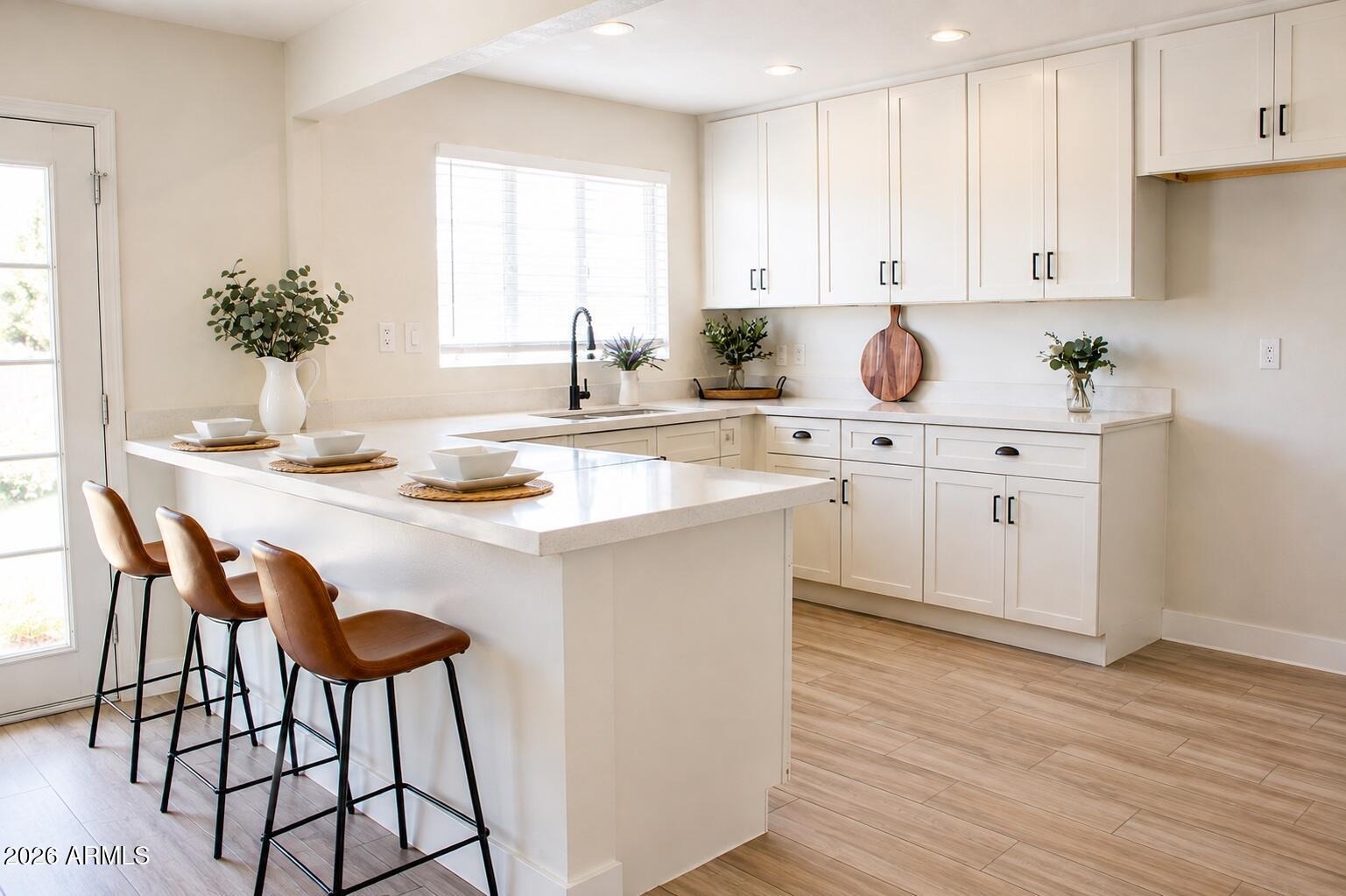 Flynn Ln, Phoenix, AZ 85019