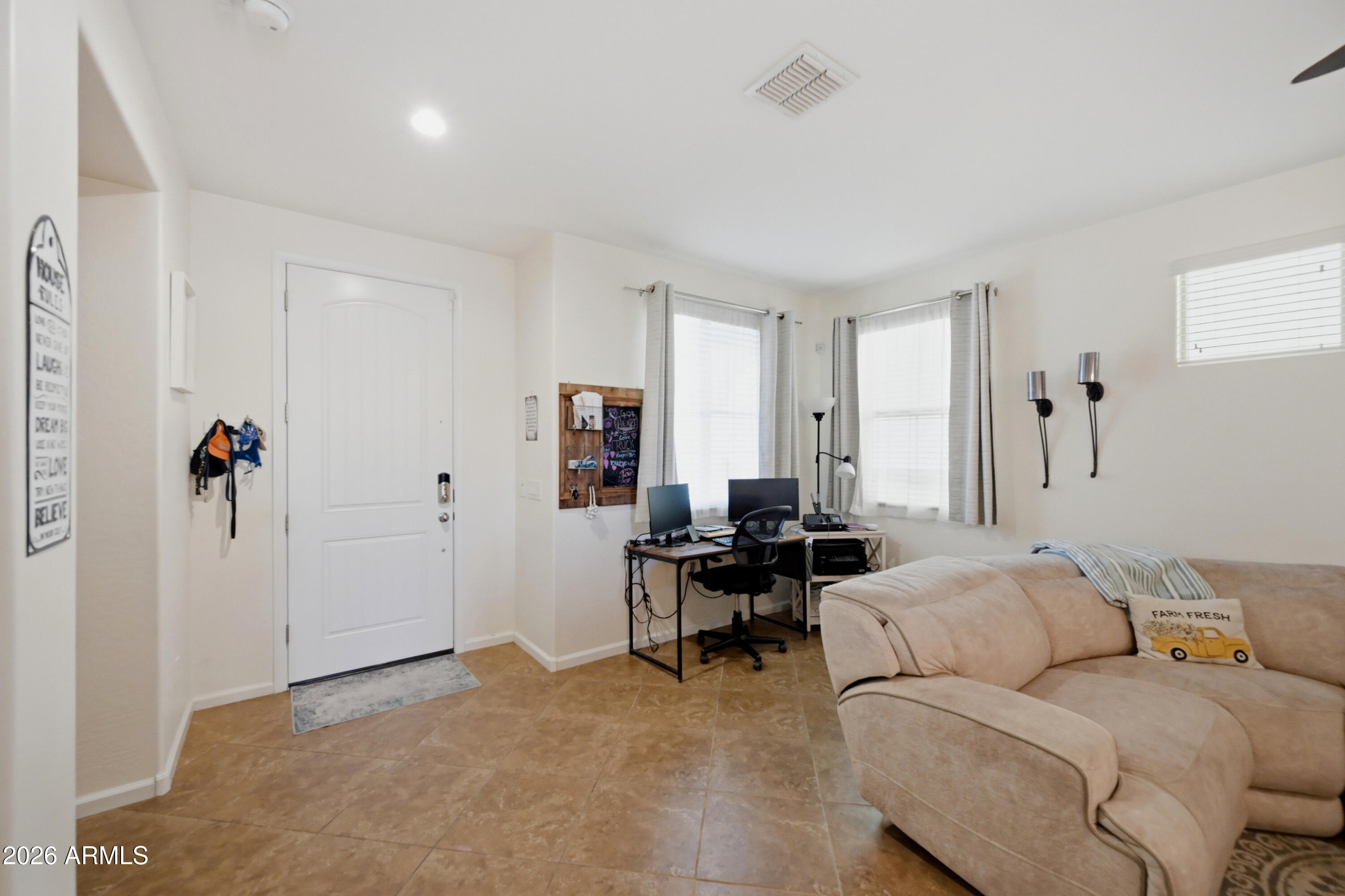Blue Spruce Ln, Gilbert, AZ 85298 #1
