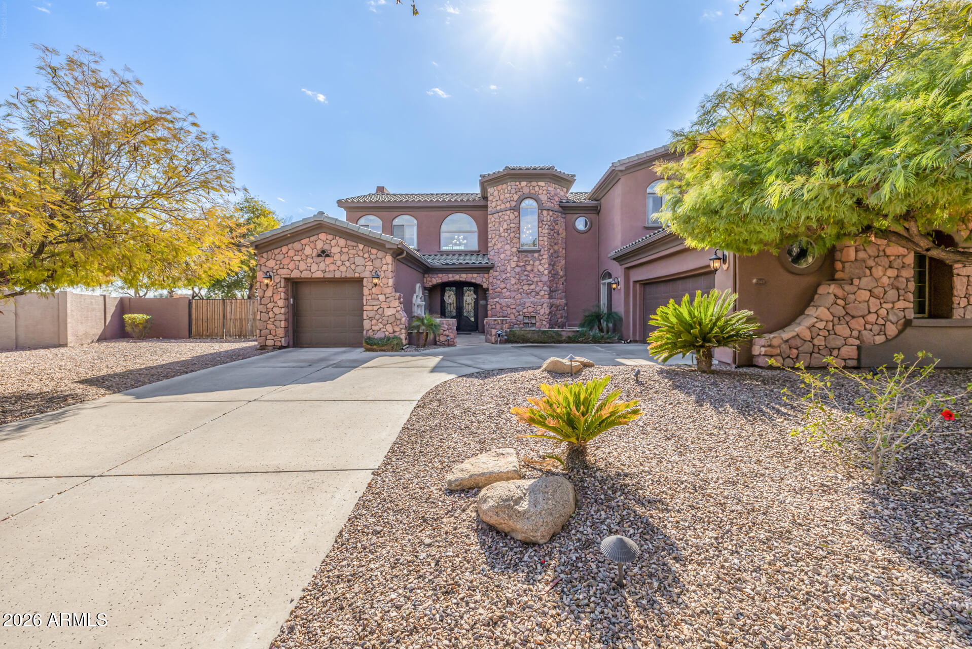 Roy Rogers Way, Gilbert, AZ 85297