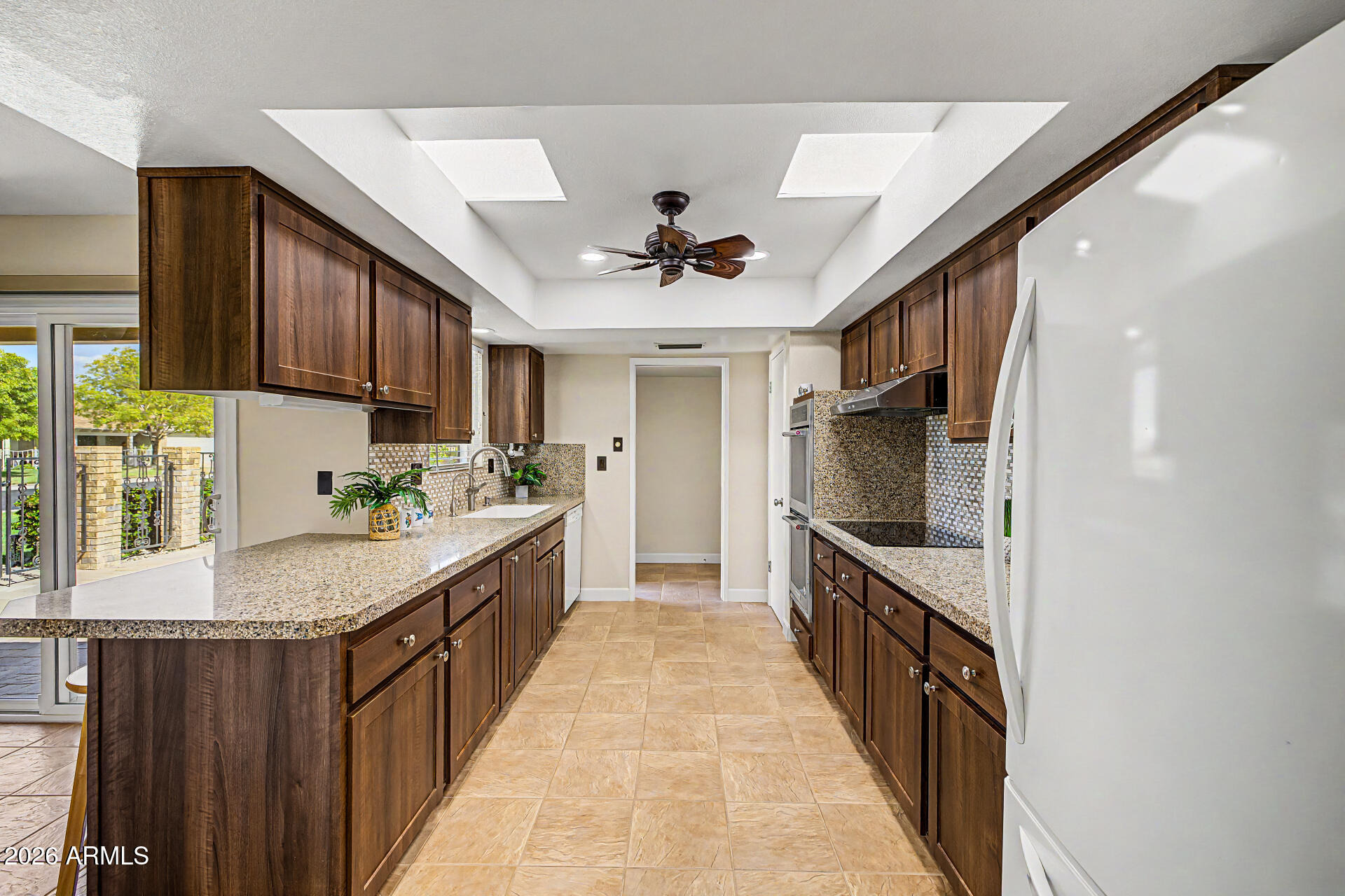 Kingswood Cir, Sun City, AZ 85351