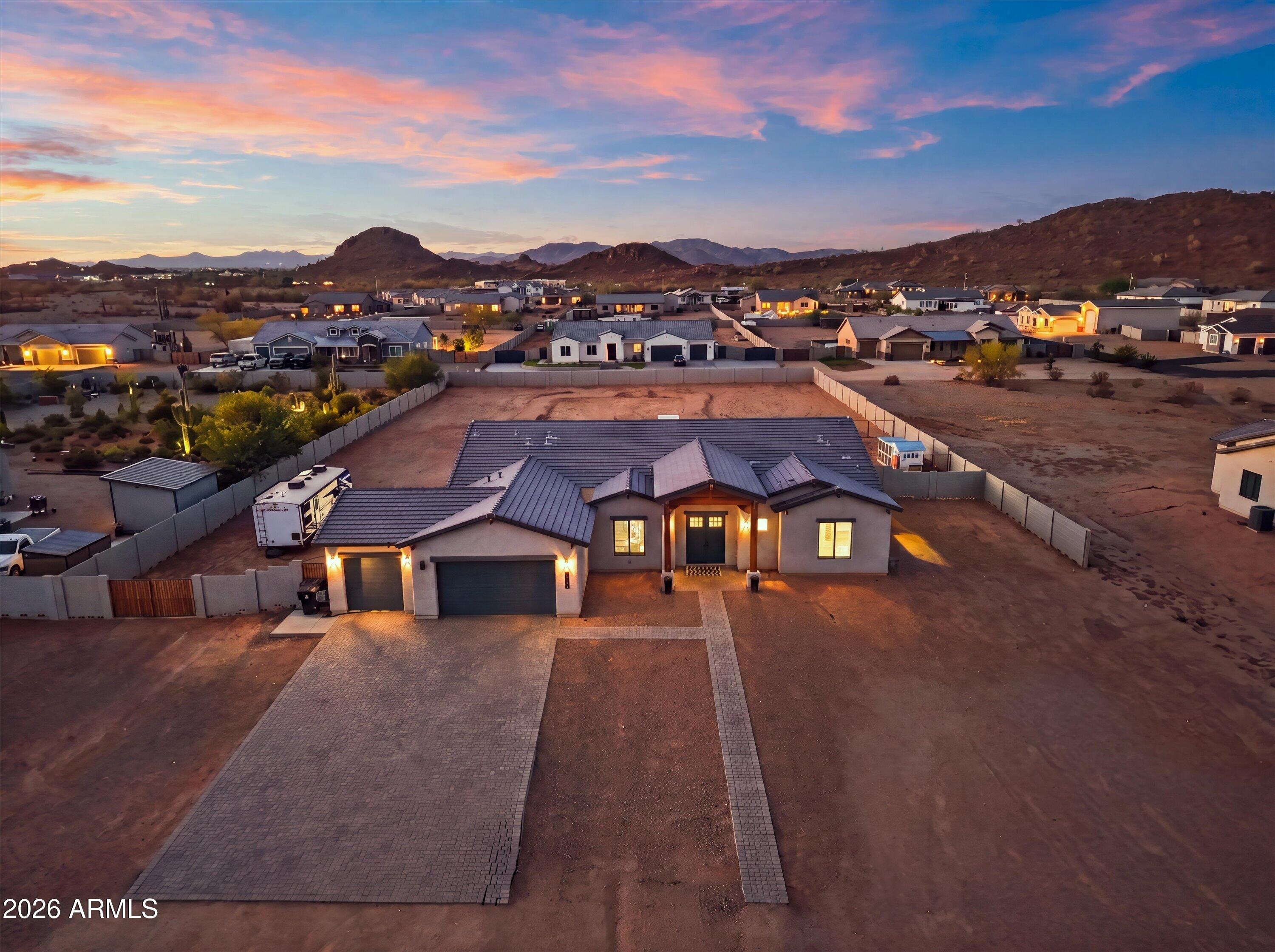 Bajada Dr, Surprise, AZ 85387