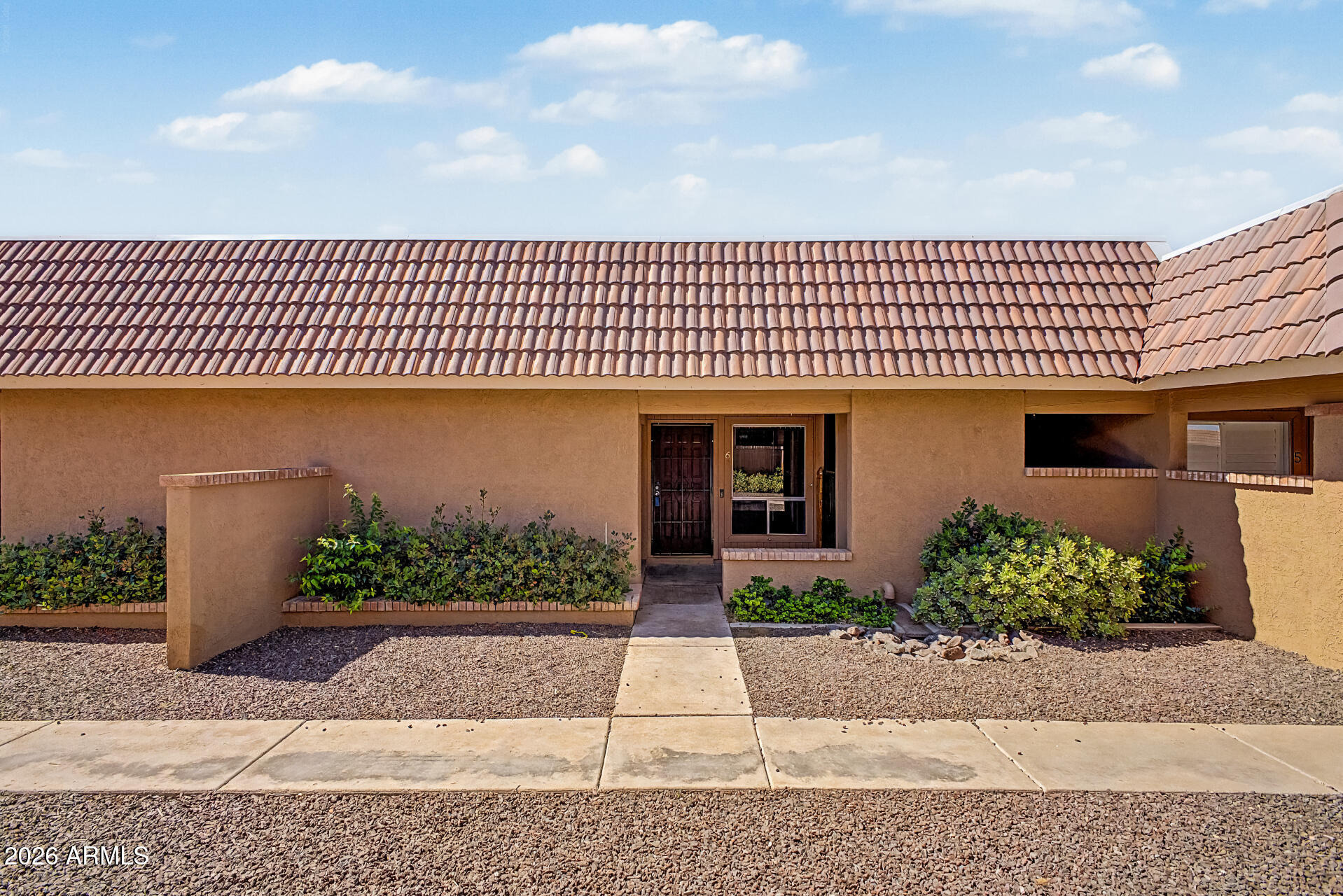 Pontiac Dr, Phoenix, AZ 85027