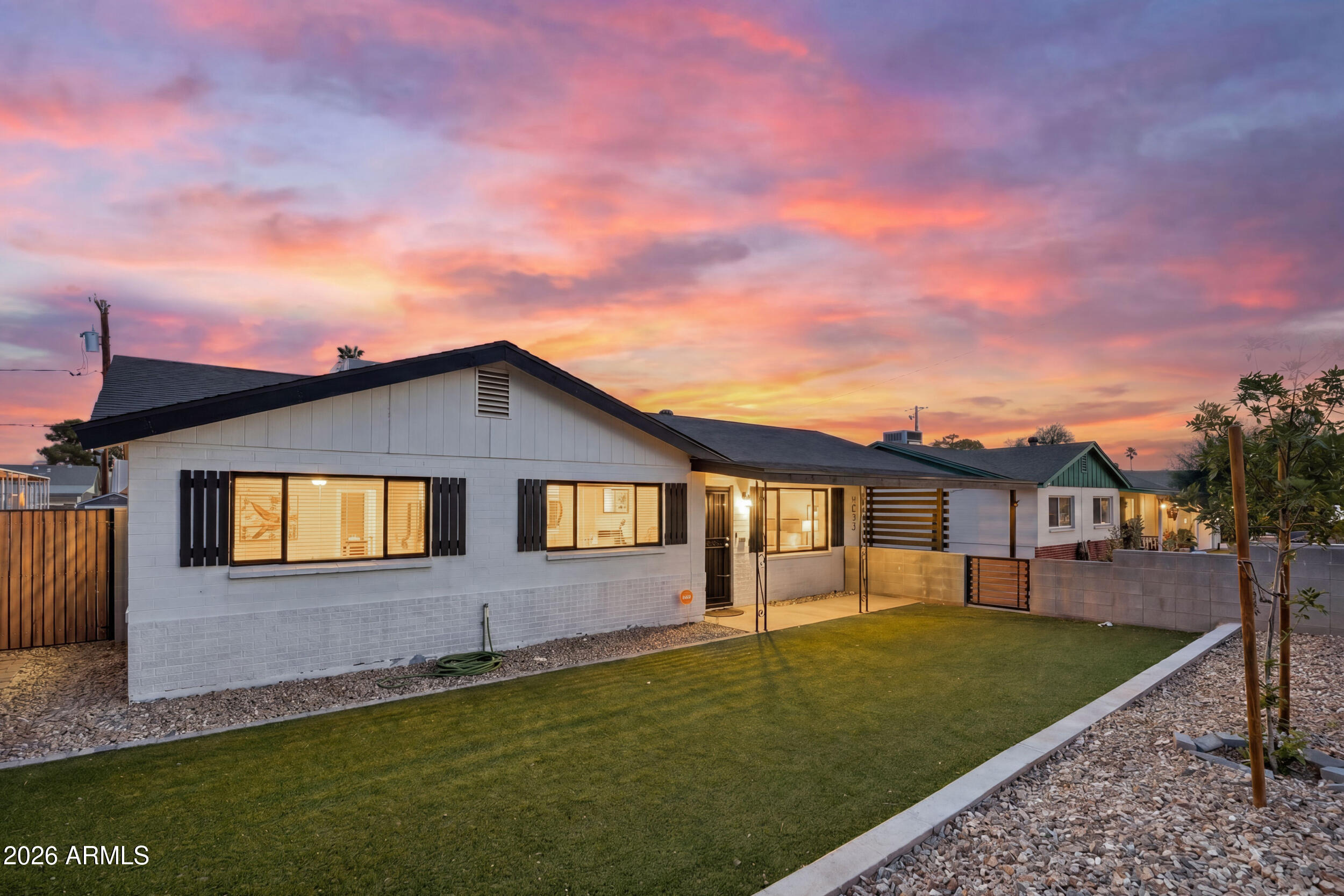 El Caminito Dr, Phoenix, AZ 85020