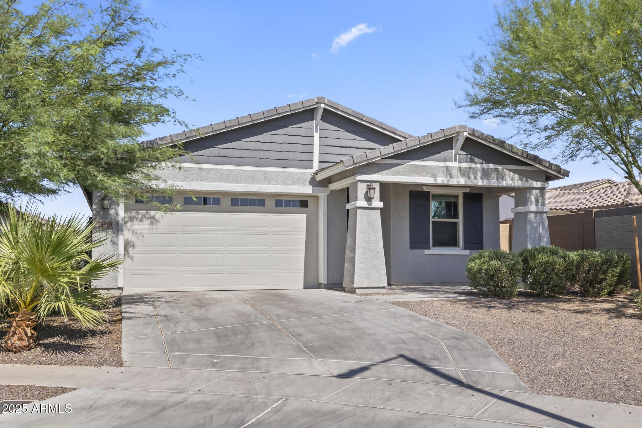 13th Pl, Phoenix, AZ 85042
