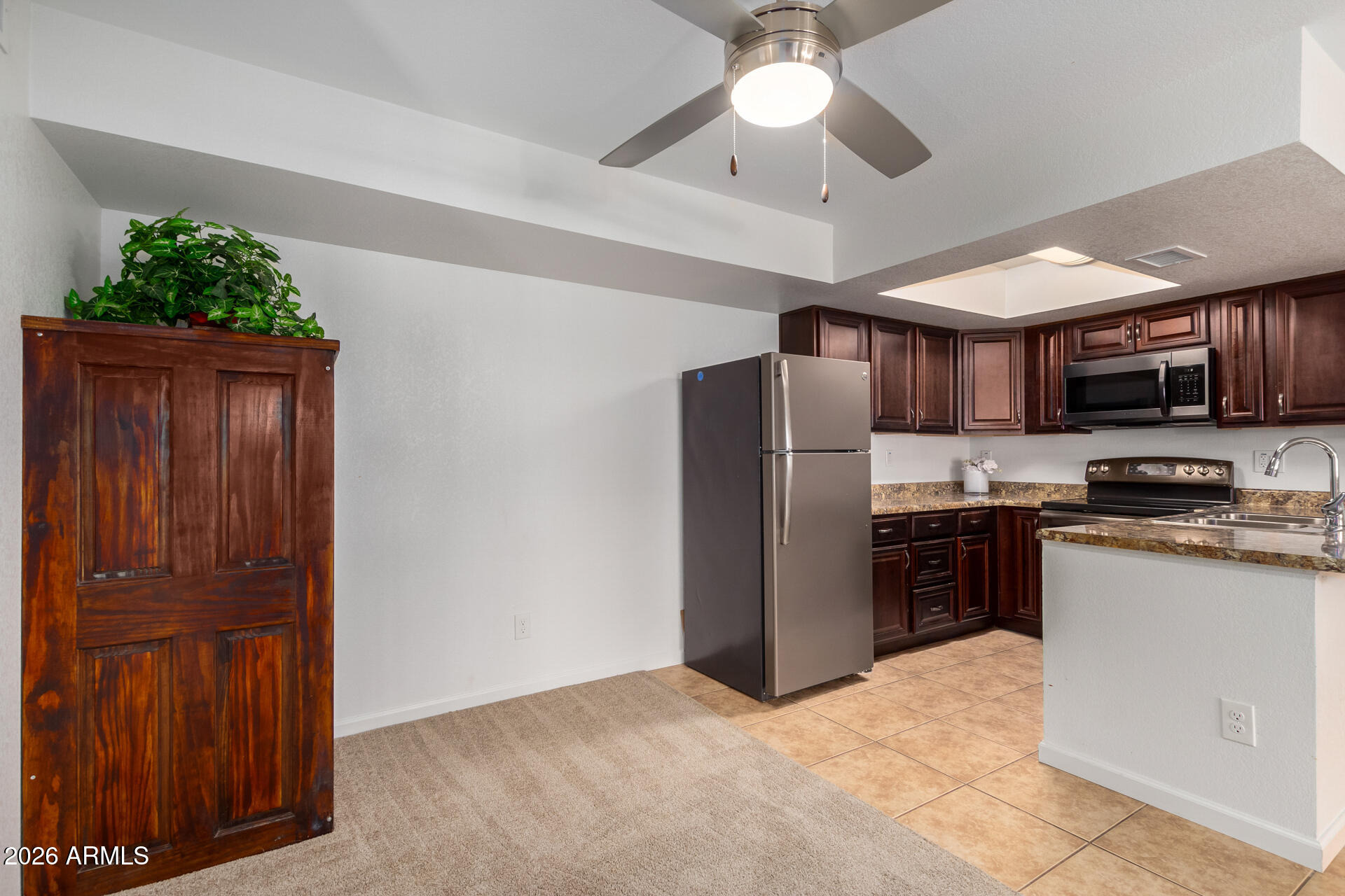 Tierra Buena Ln, Phoenix, AZ 85053 #1