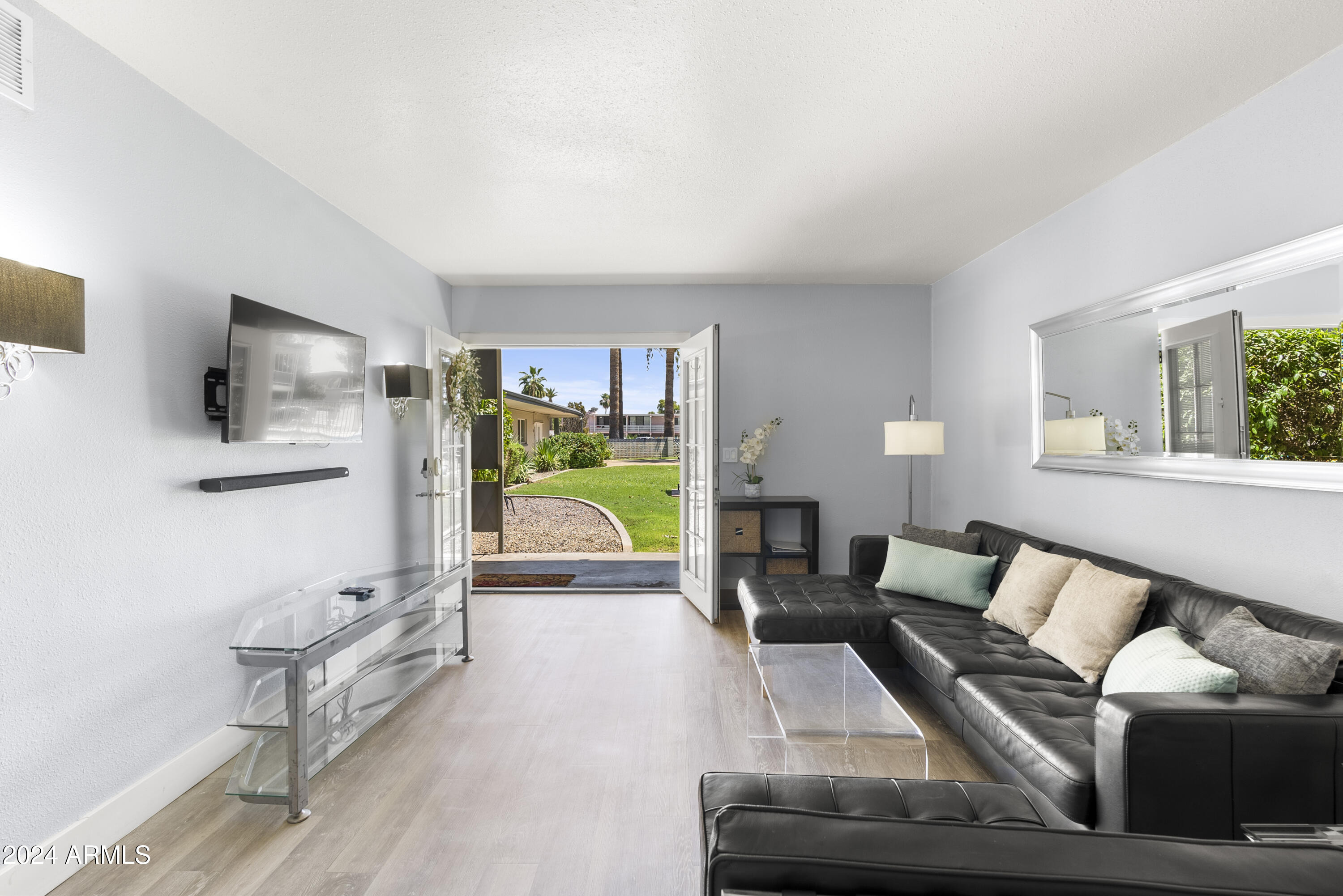 4th St, Scottsdale, AZ 85251