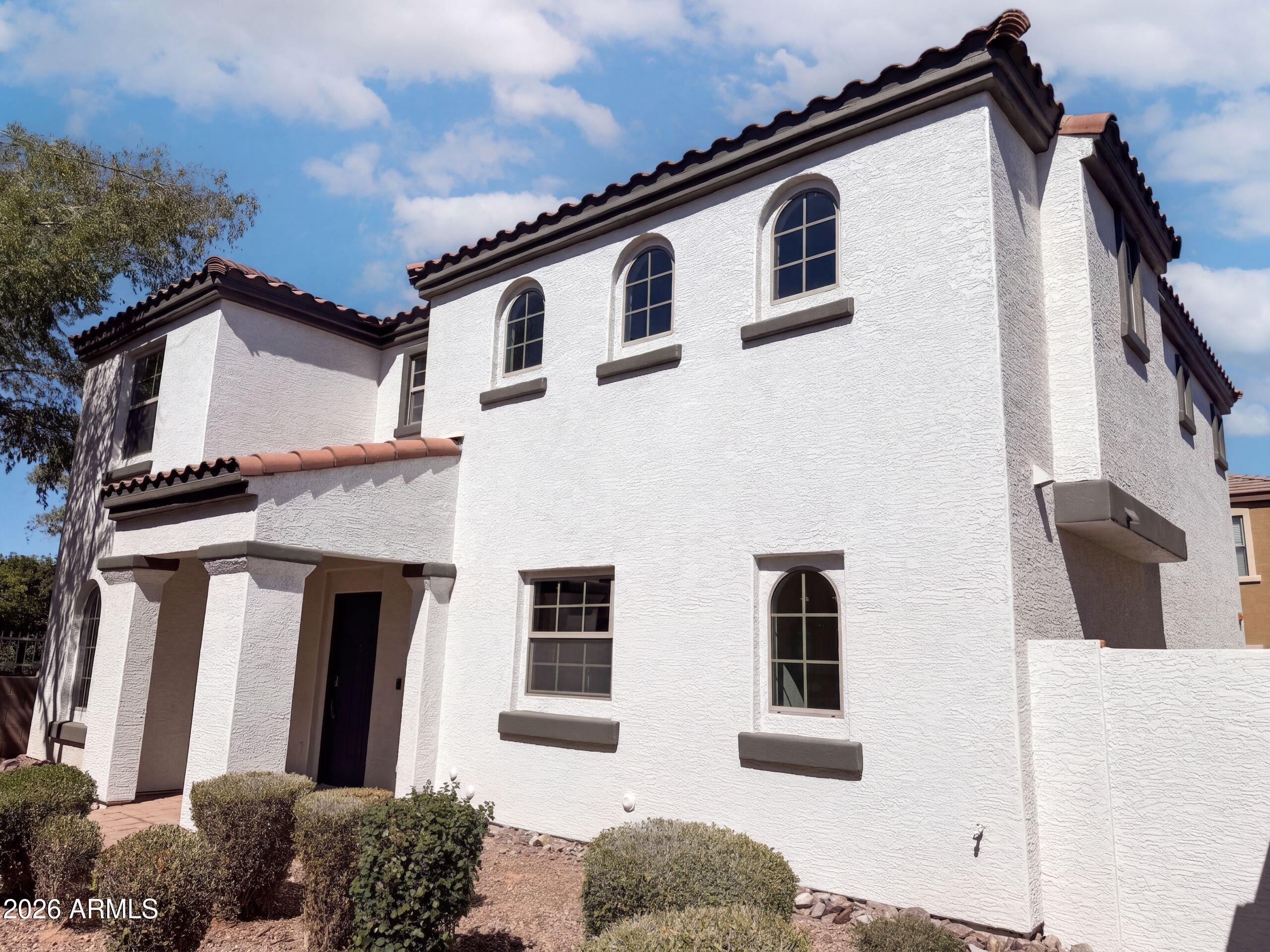 Megan St, Gilbert, AZ 85295
