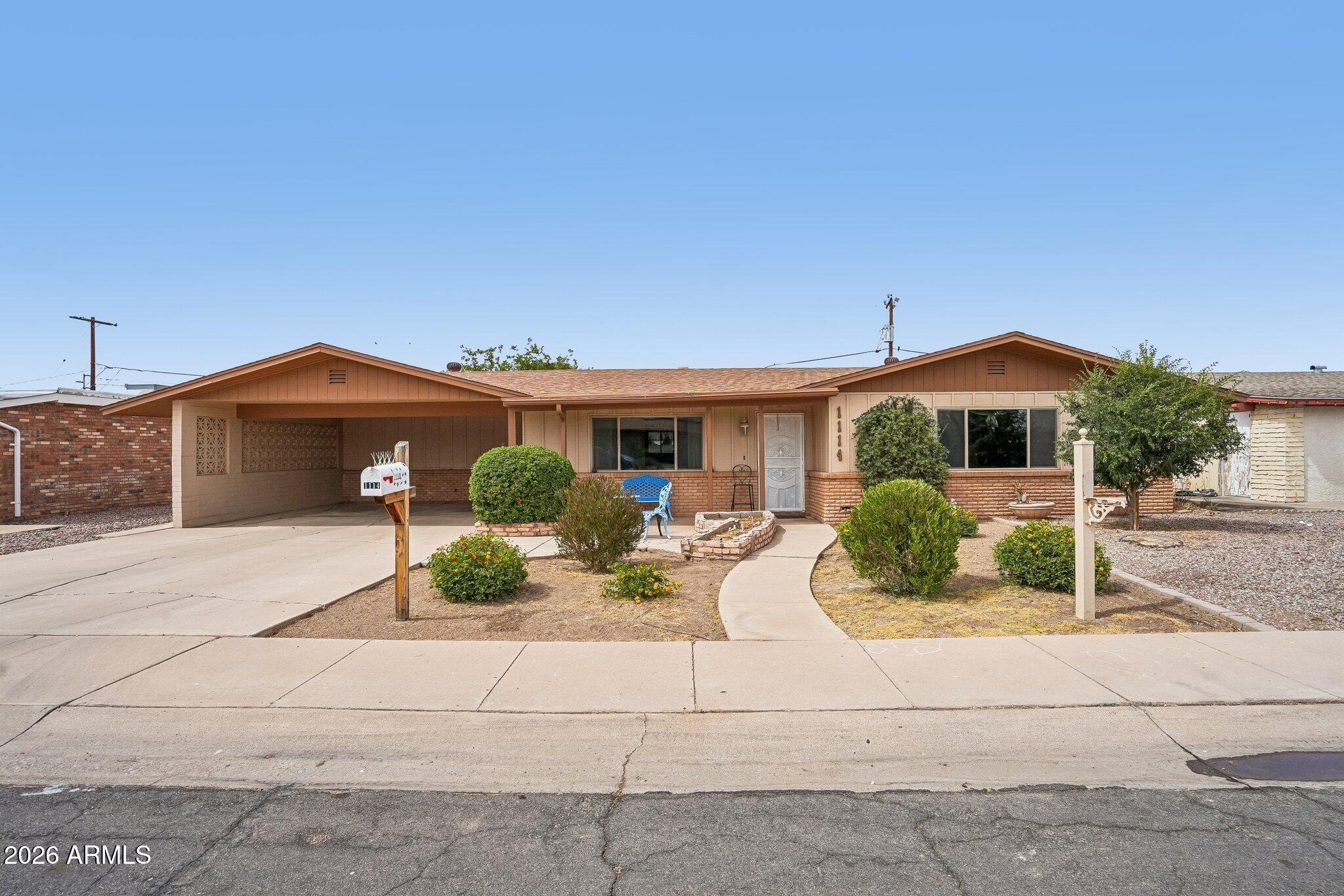 9th Pl, Casa Grande, AZ 85122