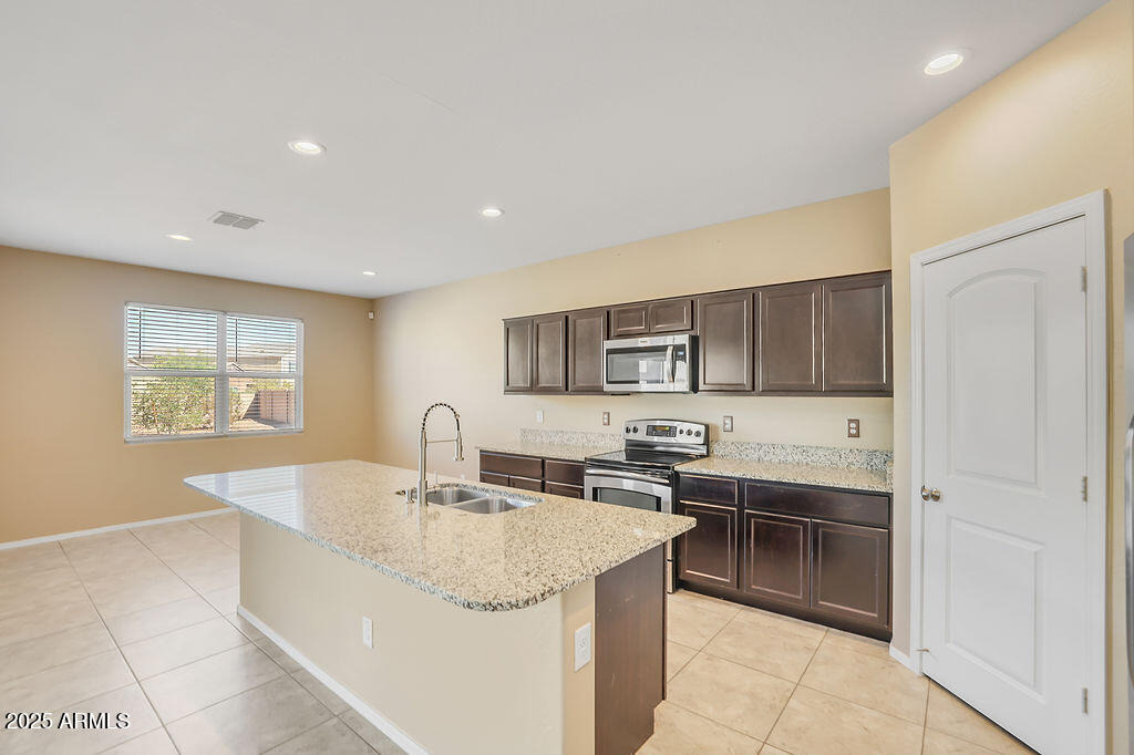 Cinnabar Rd, San Tan Valley, AZ 85143 #1