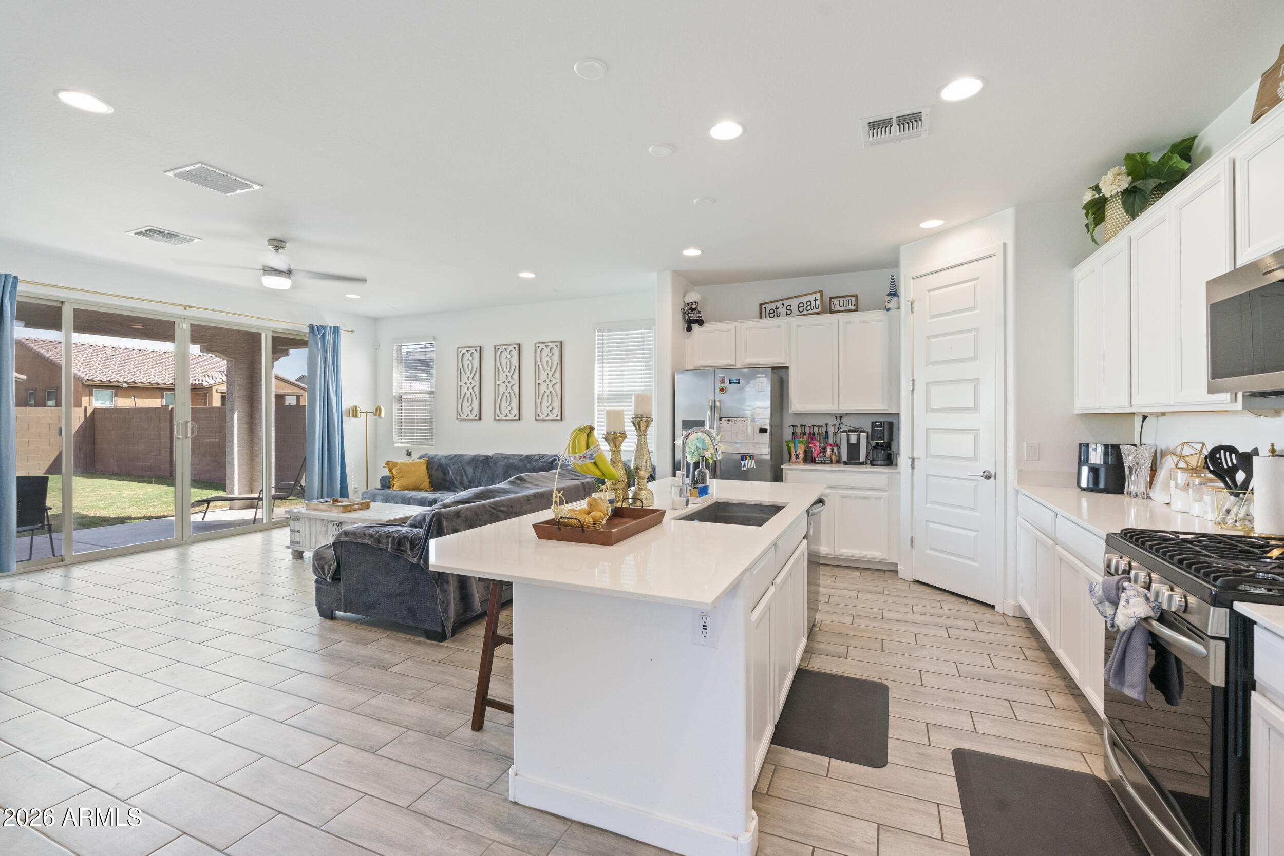 Turney Ave, Phoenix, AZ 85037