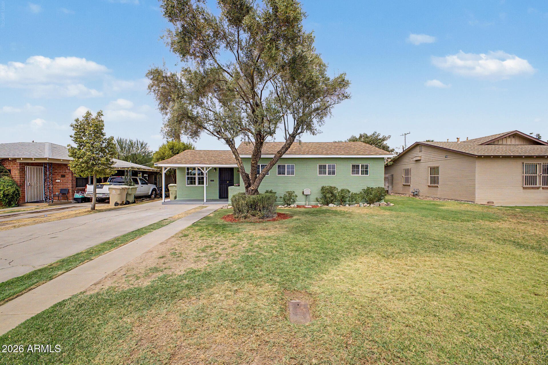 Orangewood Ave, Glendale, AZ 85301