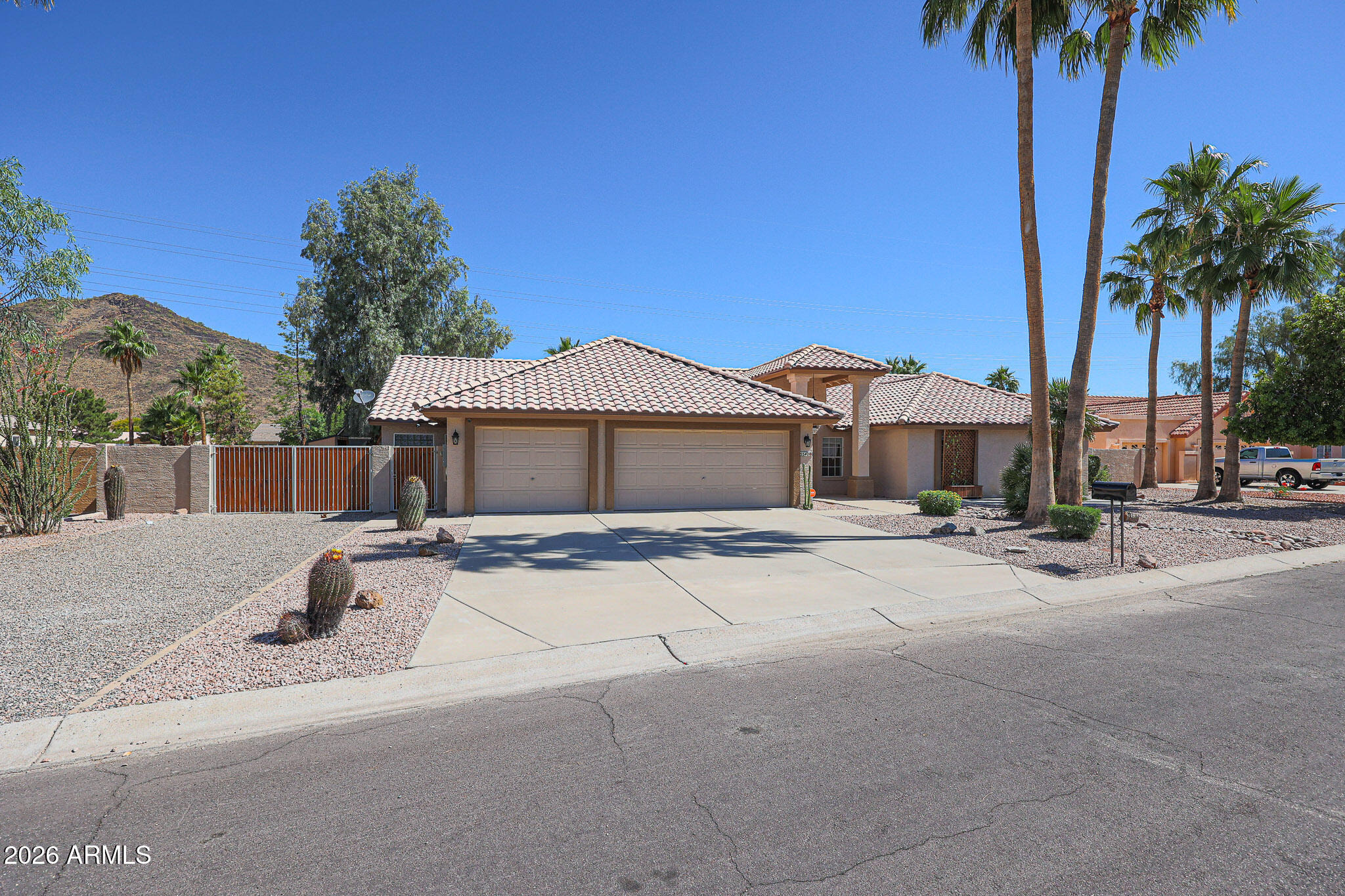 Northwood Dr, Glendale, AZ 85310