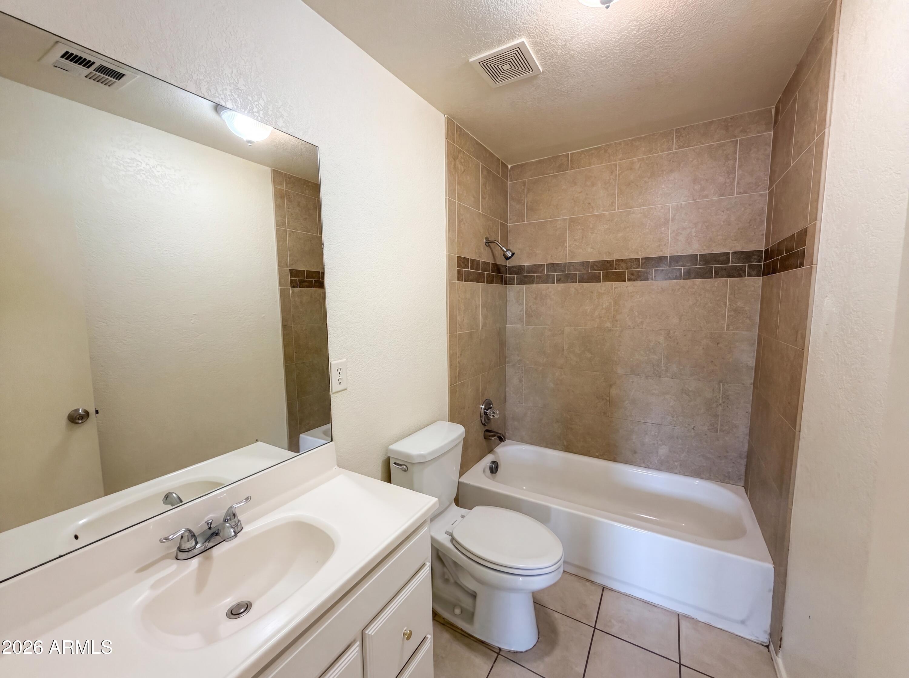 67th Ave, Phoenix, AZ 85033 #1