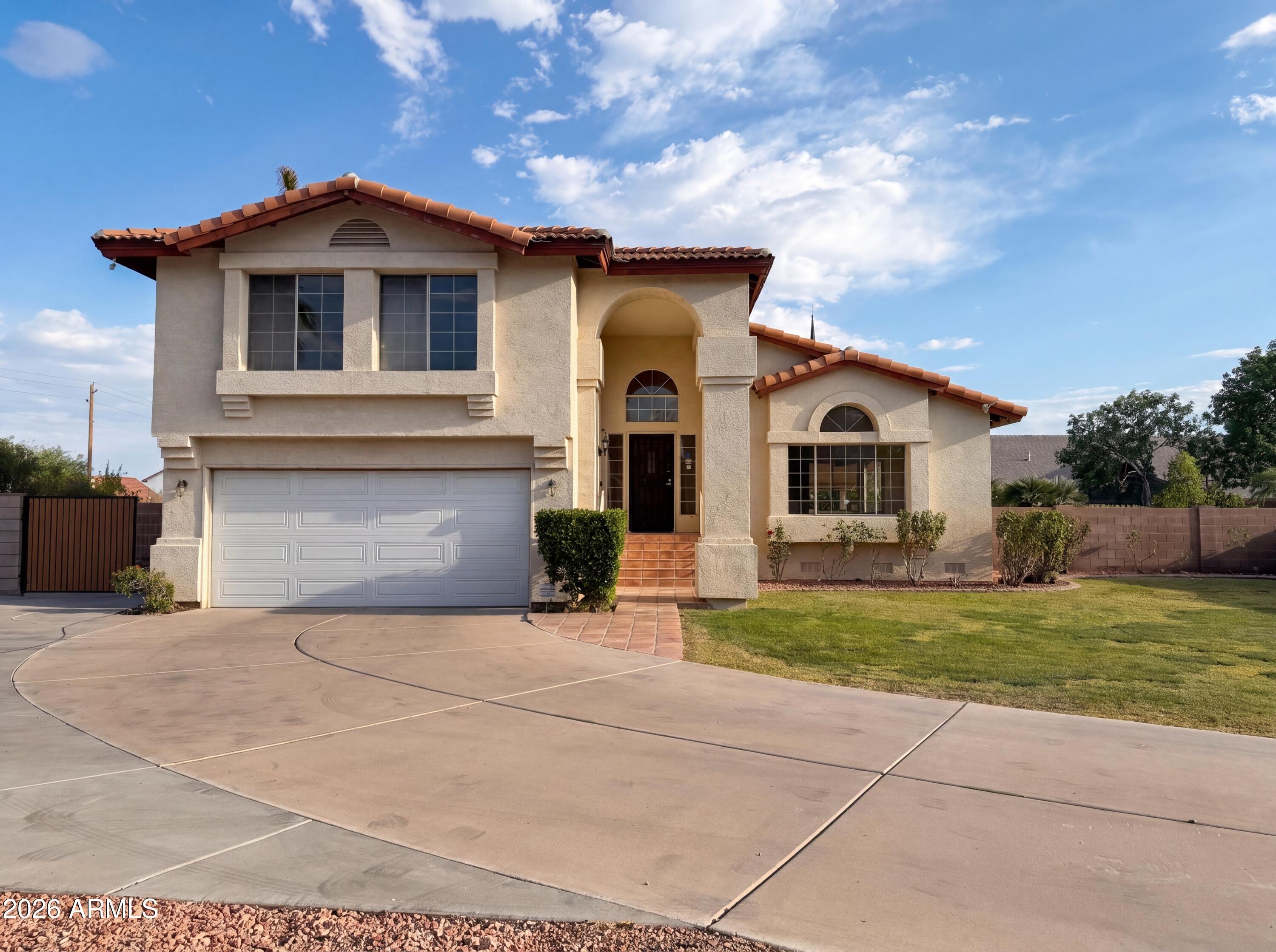 Northridge Cir, Mesa, AZ 85213