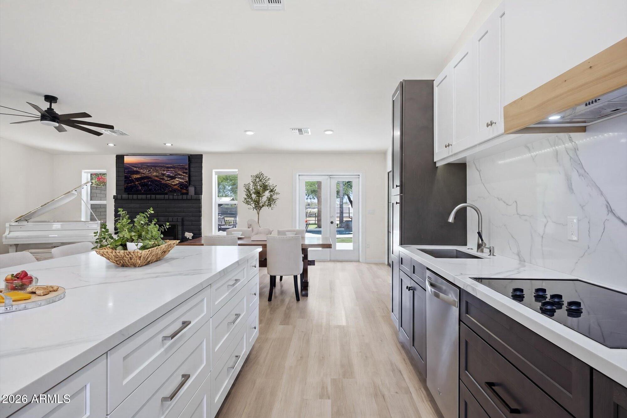 37th St, Phoenix, AZ 85032 #1
