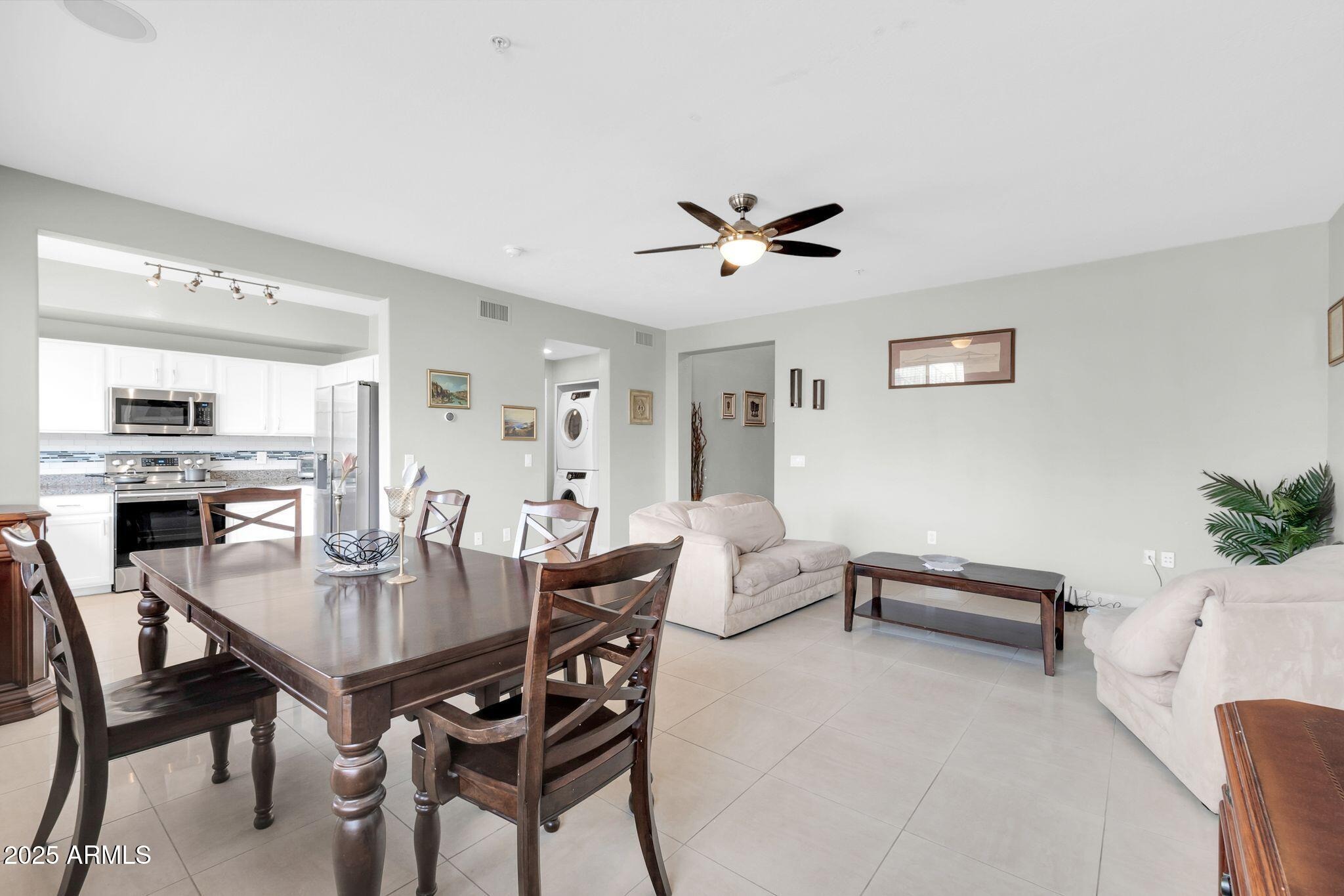Washington St, Phoenix, AZ 85034 #1