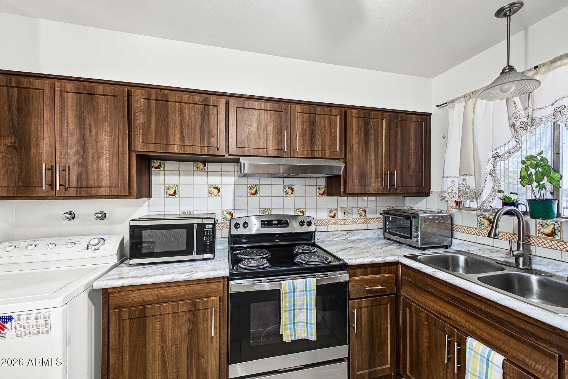 107th Ave, Sun City, AZ 85351 #1