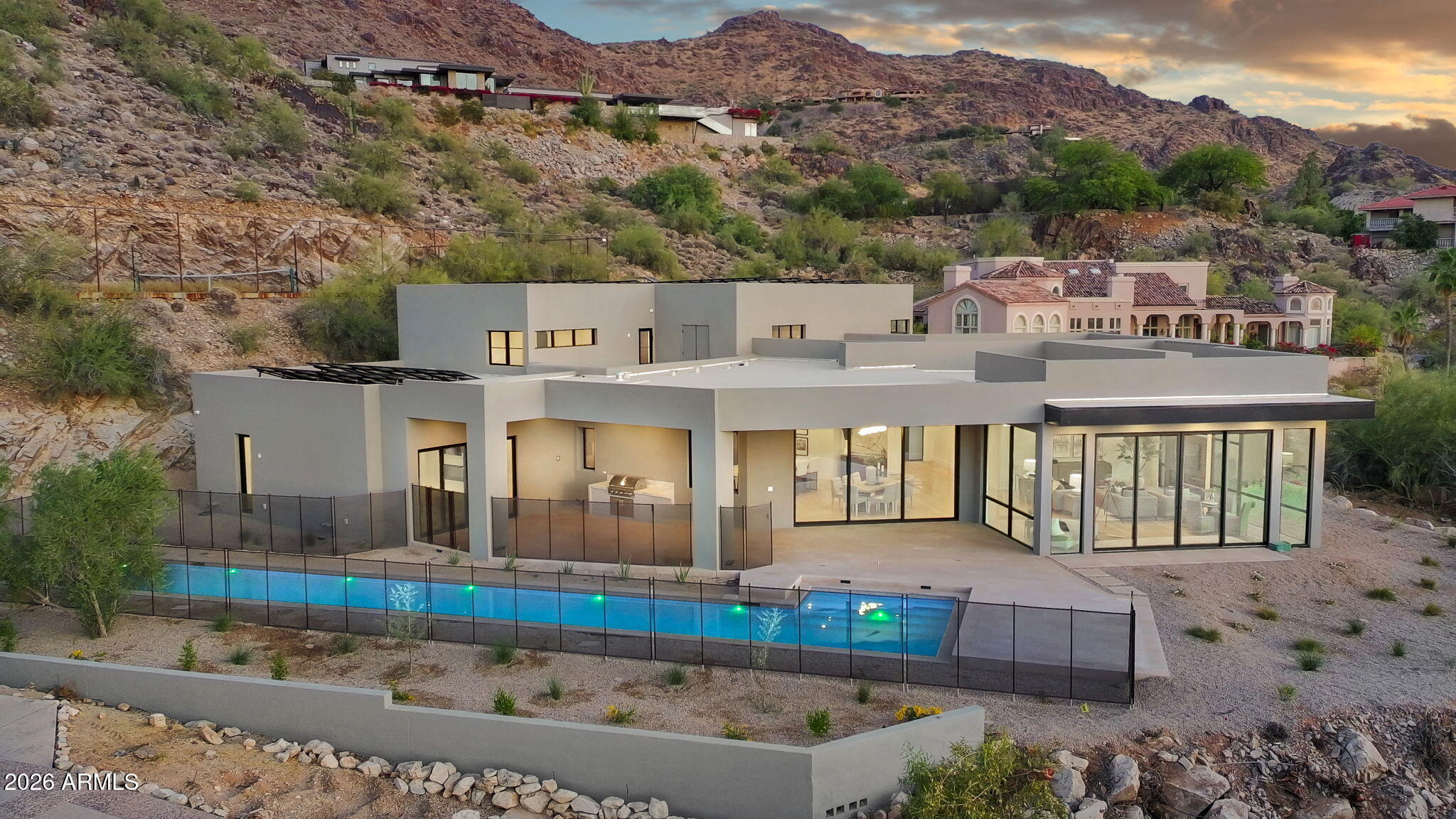54th Pl, Paradise Valley, AZ 85253