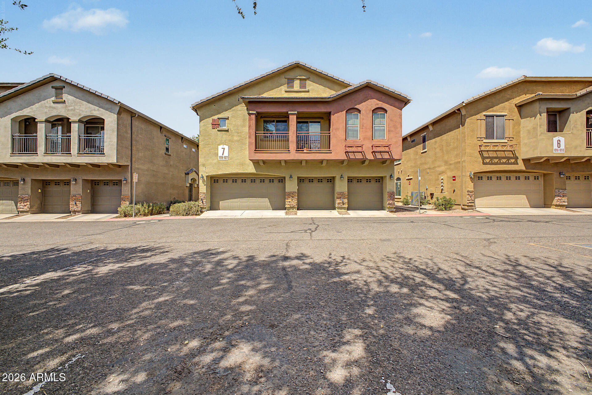 32nd St, Phoenix, AZ 85032