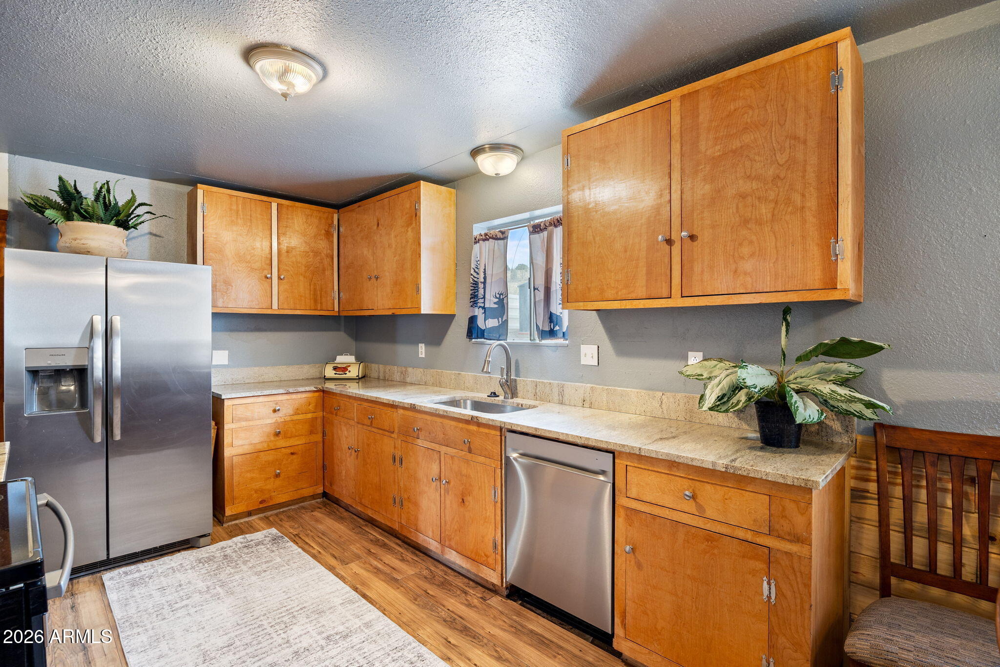 N Dr, Eagar, AZ 85925 #1