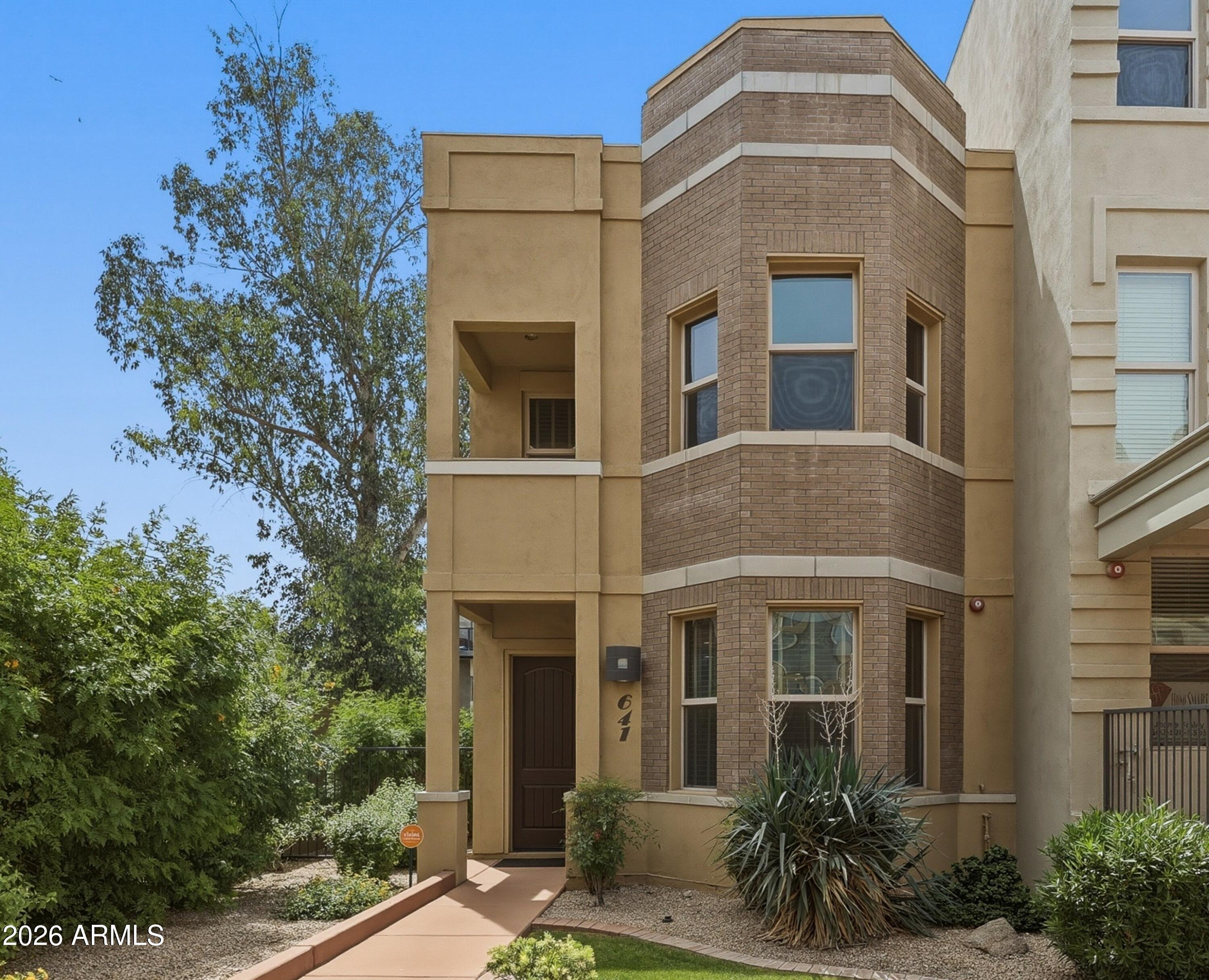 Roosevelt St, Tempe, AZ 85281
