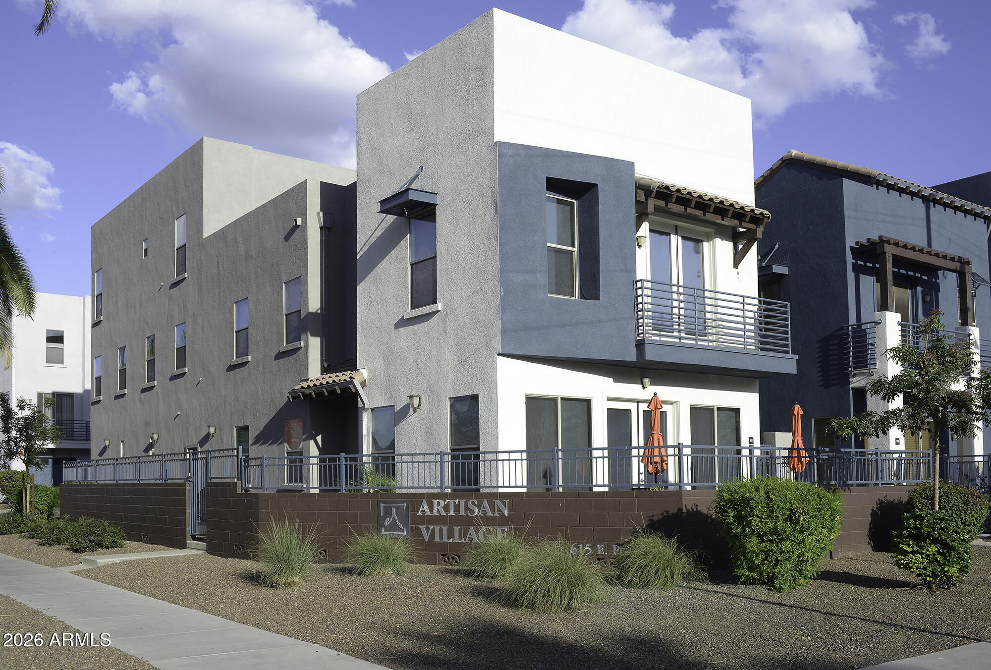 Portland St, Phoenix, AZ 85004