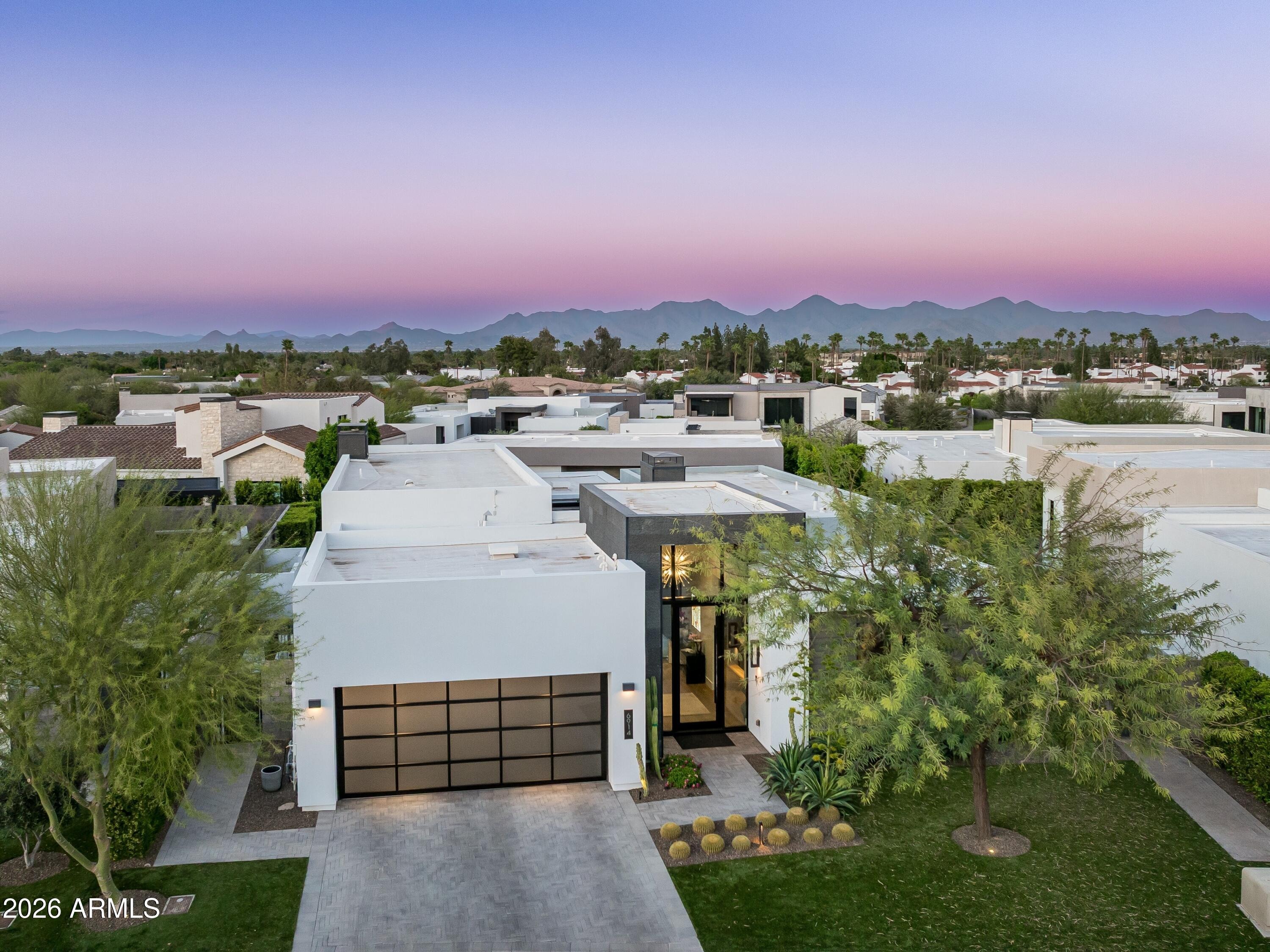 Cactus Wren Rd, Paradise Valley, AZ 85253