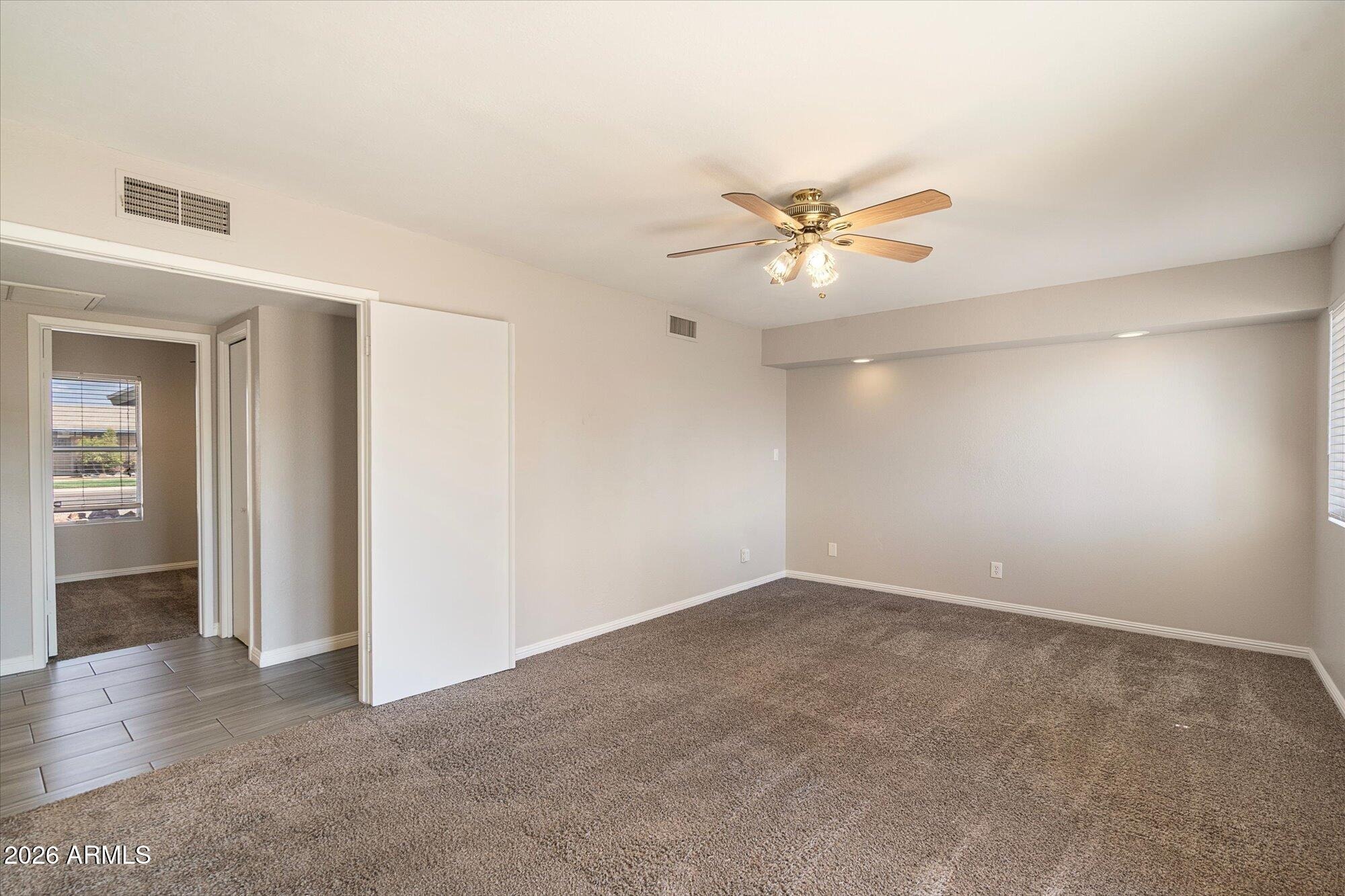 Taro Ln, Phoenix, AZ 85027 #1