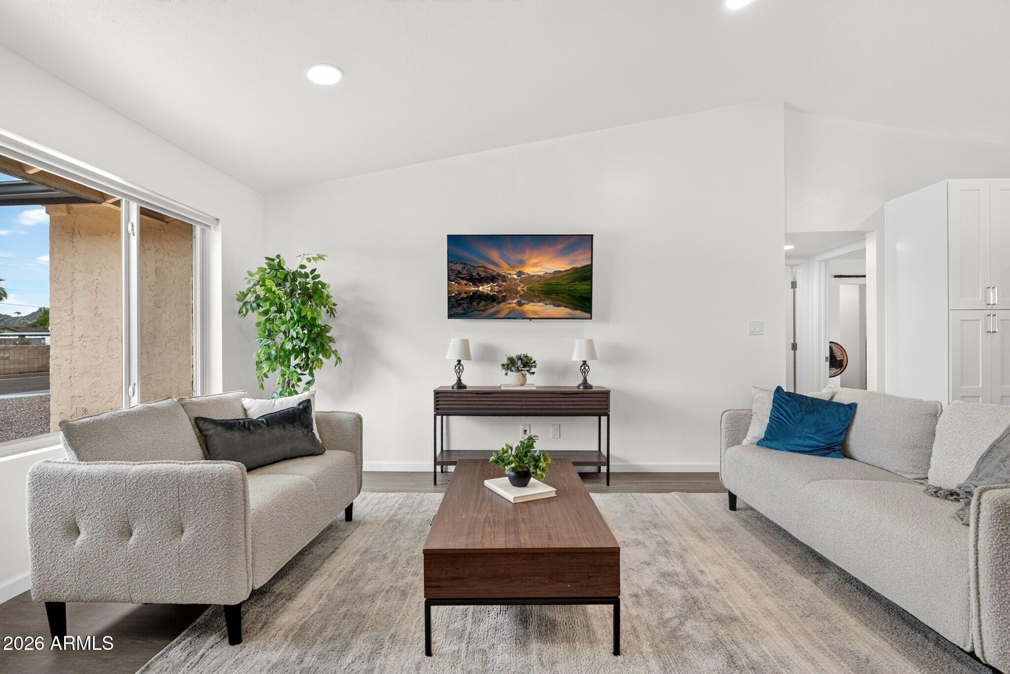 Cactus Rd, Phoenix, AZ 85032