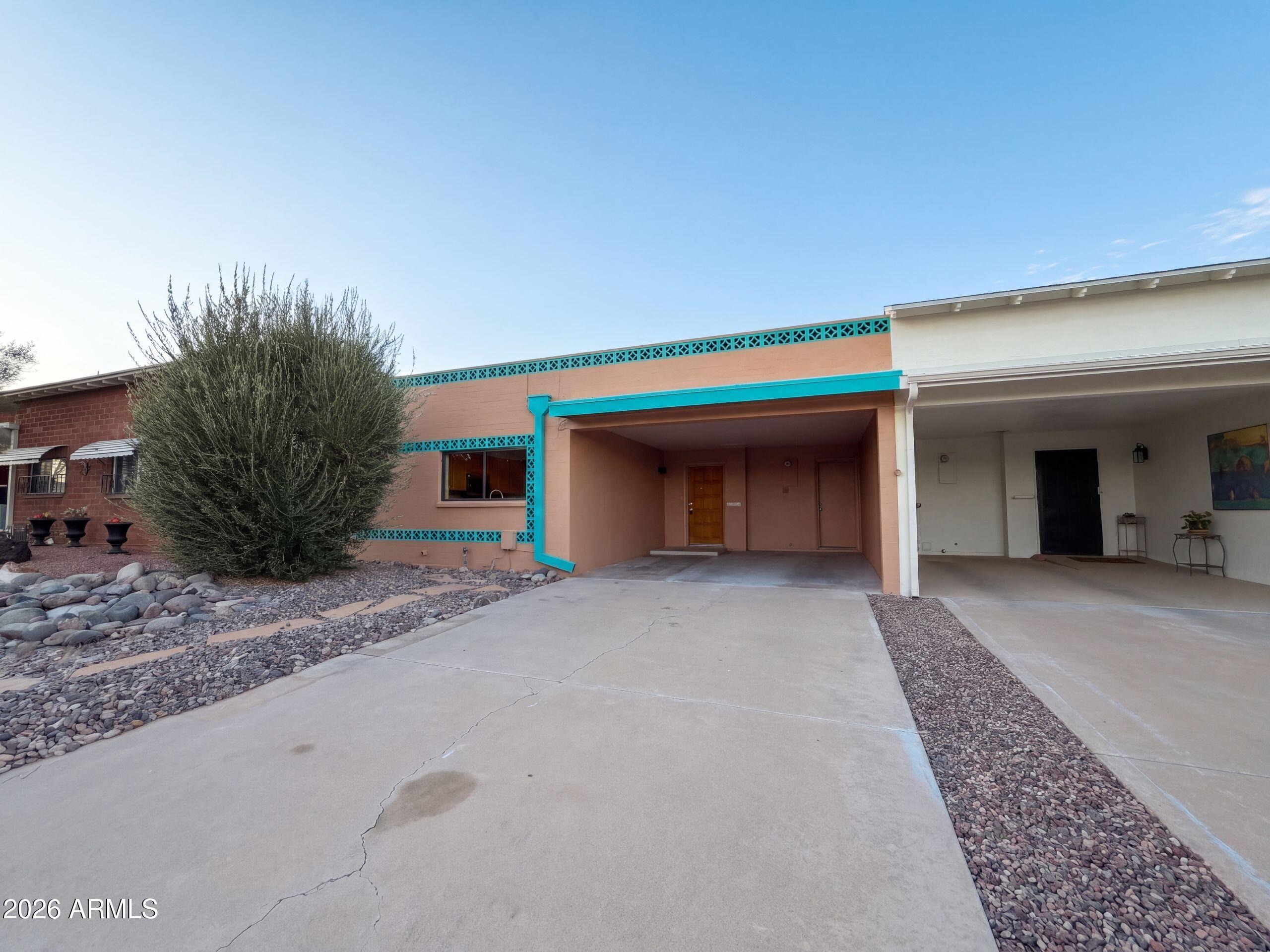 Meadowbrook Ave, Scottsdale, AZ 85251