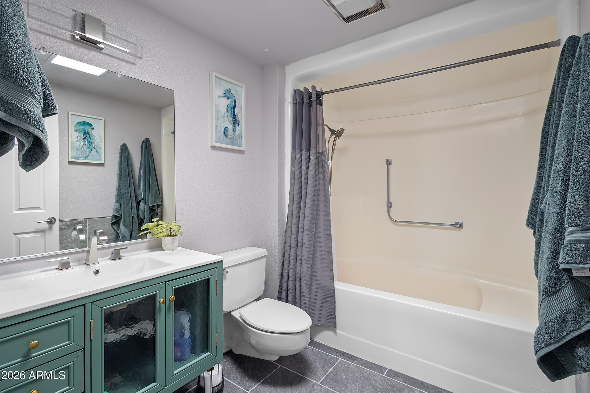 Concho Cir, Sun City, AZ 85373 #1